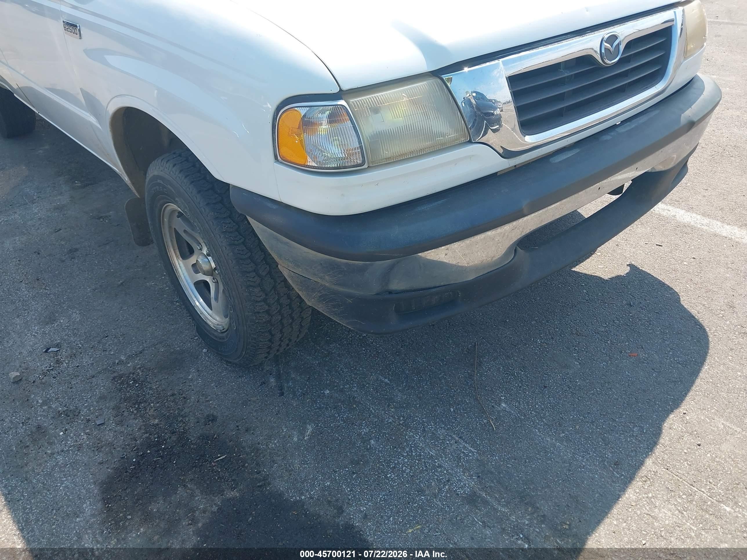 1999 Mazda B2500 Se White vin: 4F4YR16C1XTM46626