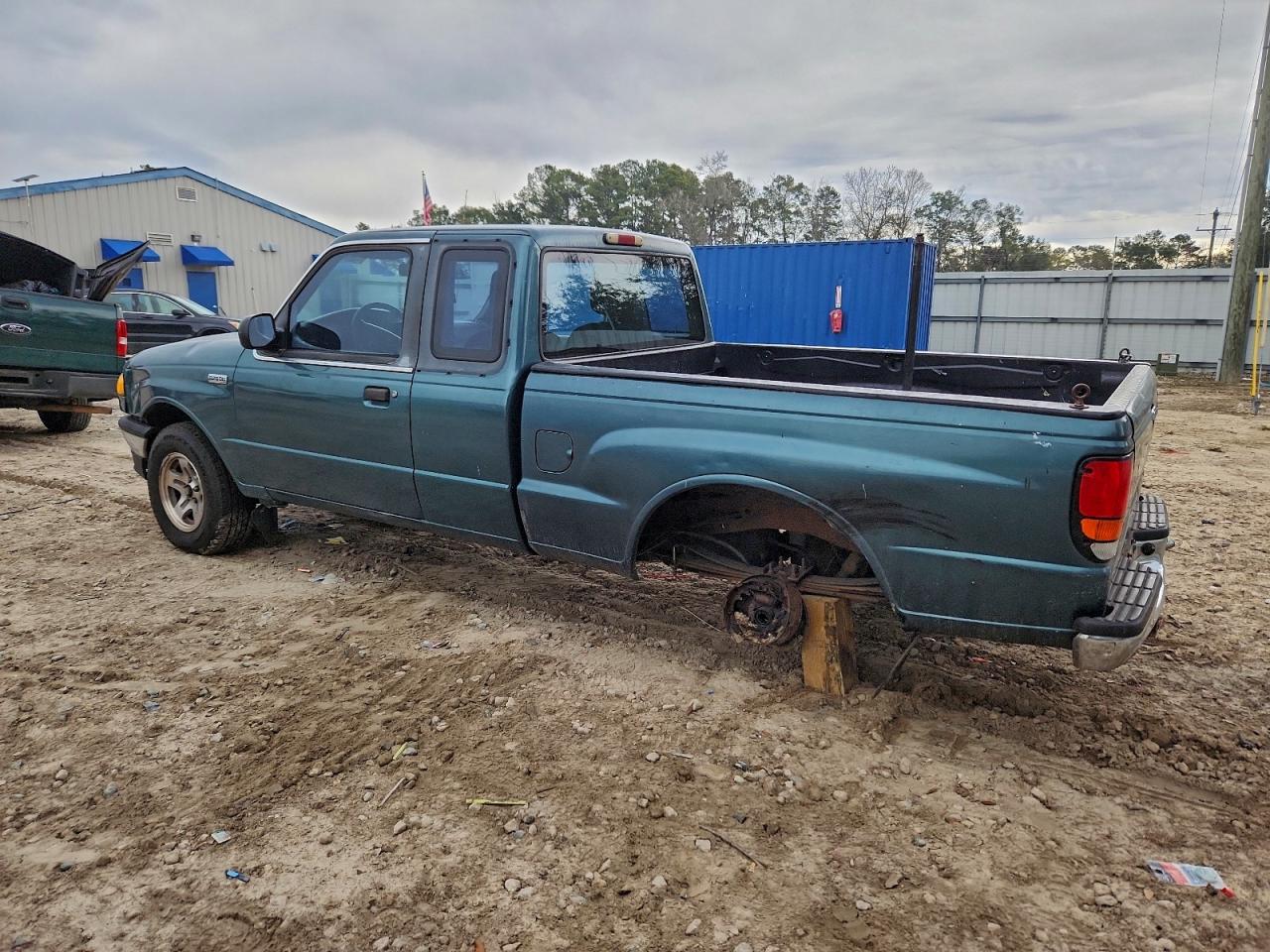 1999 Mazda B2500 Cab Plus Green vin: 4F4YR16CXXTM27038
