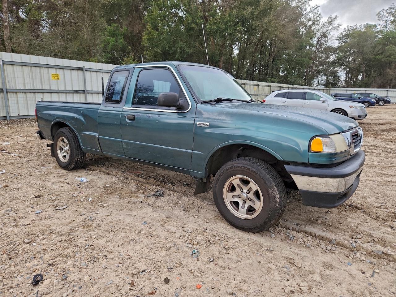 1999 Mazda B2500 Cab Plus Green vin: 4F4YR16CXXTM27038
