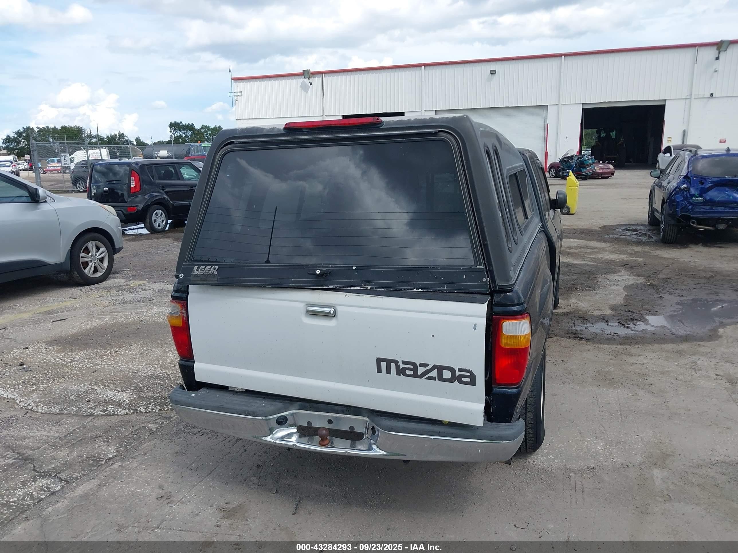 2004 Mazda B2300 Se Black vin: 4F4YR16D04TM08521