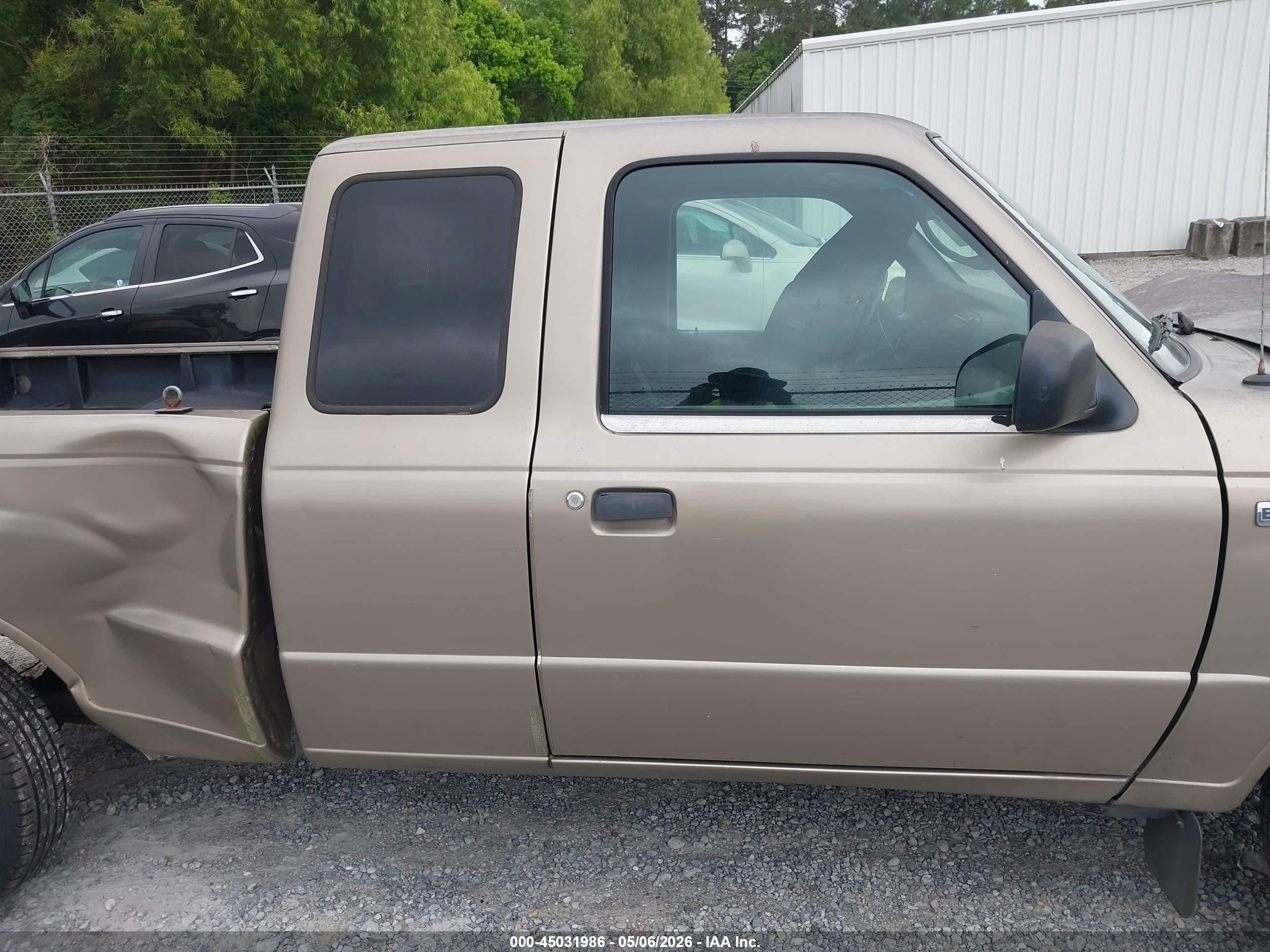 2004 Mazda B2300 Se Brown vin: 4F4YR16D14TM00914