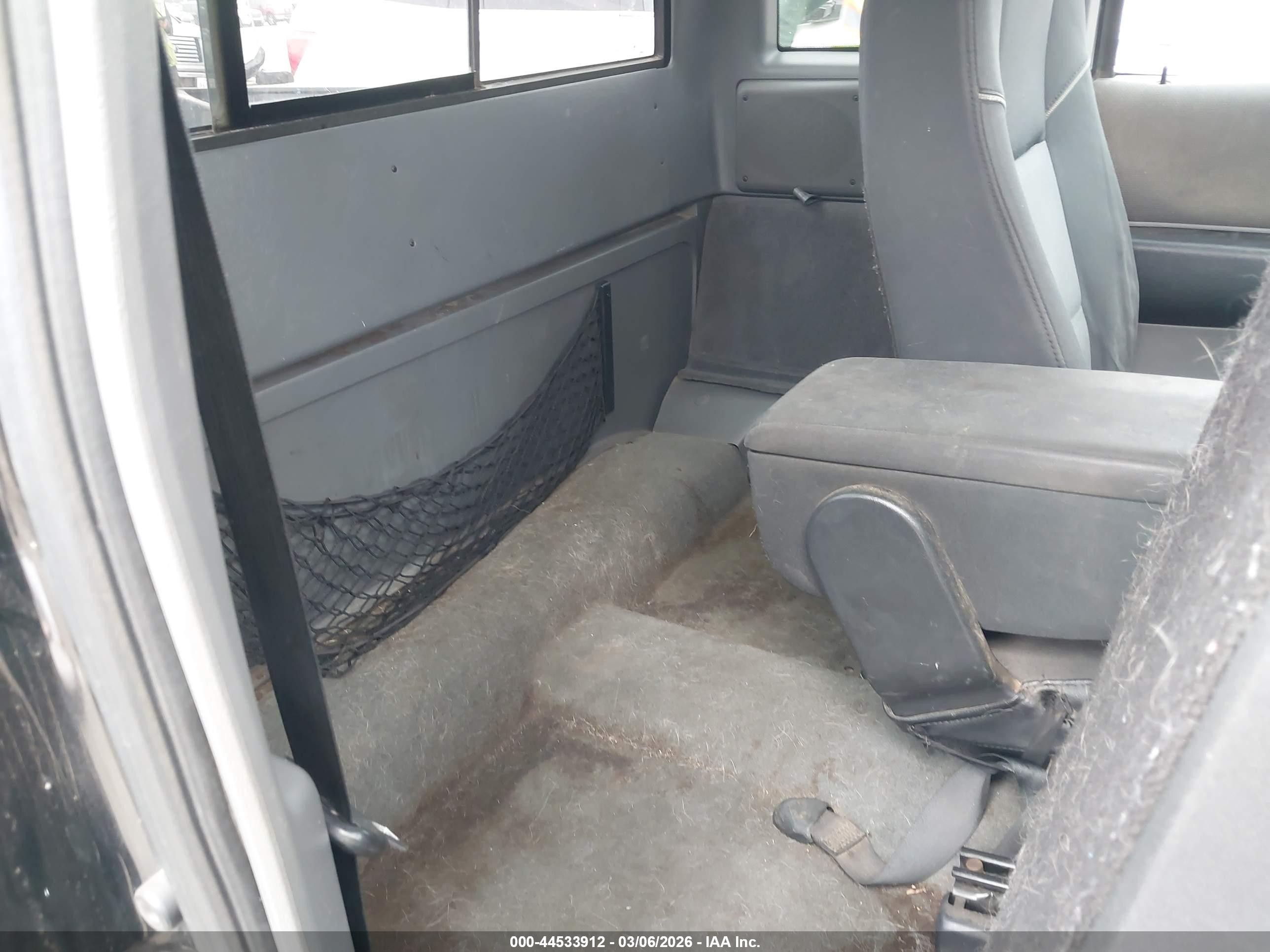 2004 Mazda B2300 Se Black vin: 4F4YR16D94TM11790