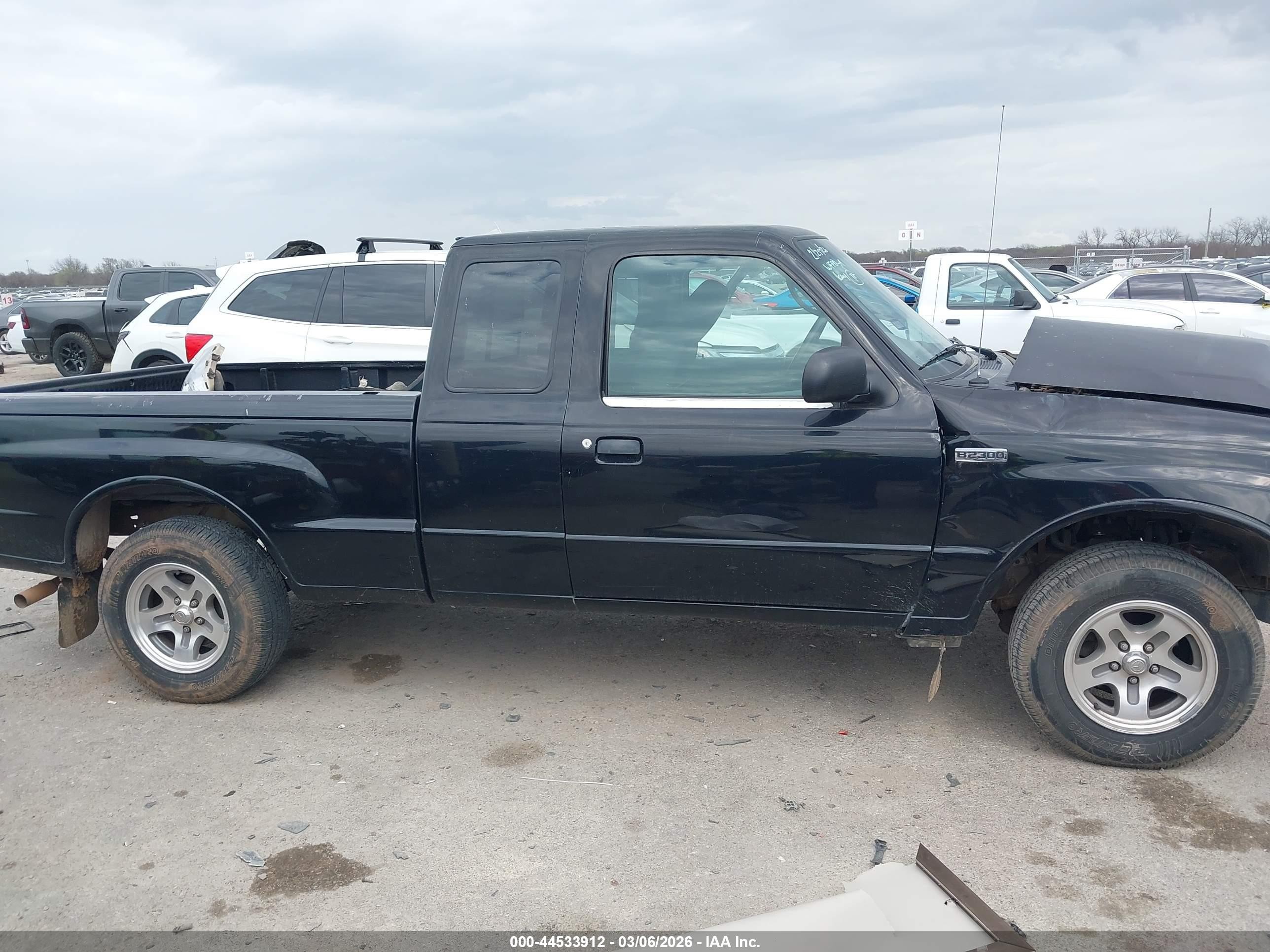 2004 Mazda B2300 Se Black vin: 4F4YR16D94TM11790