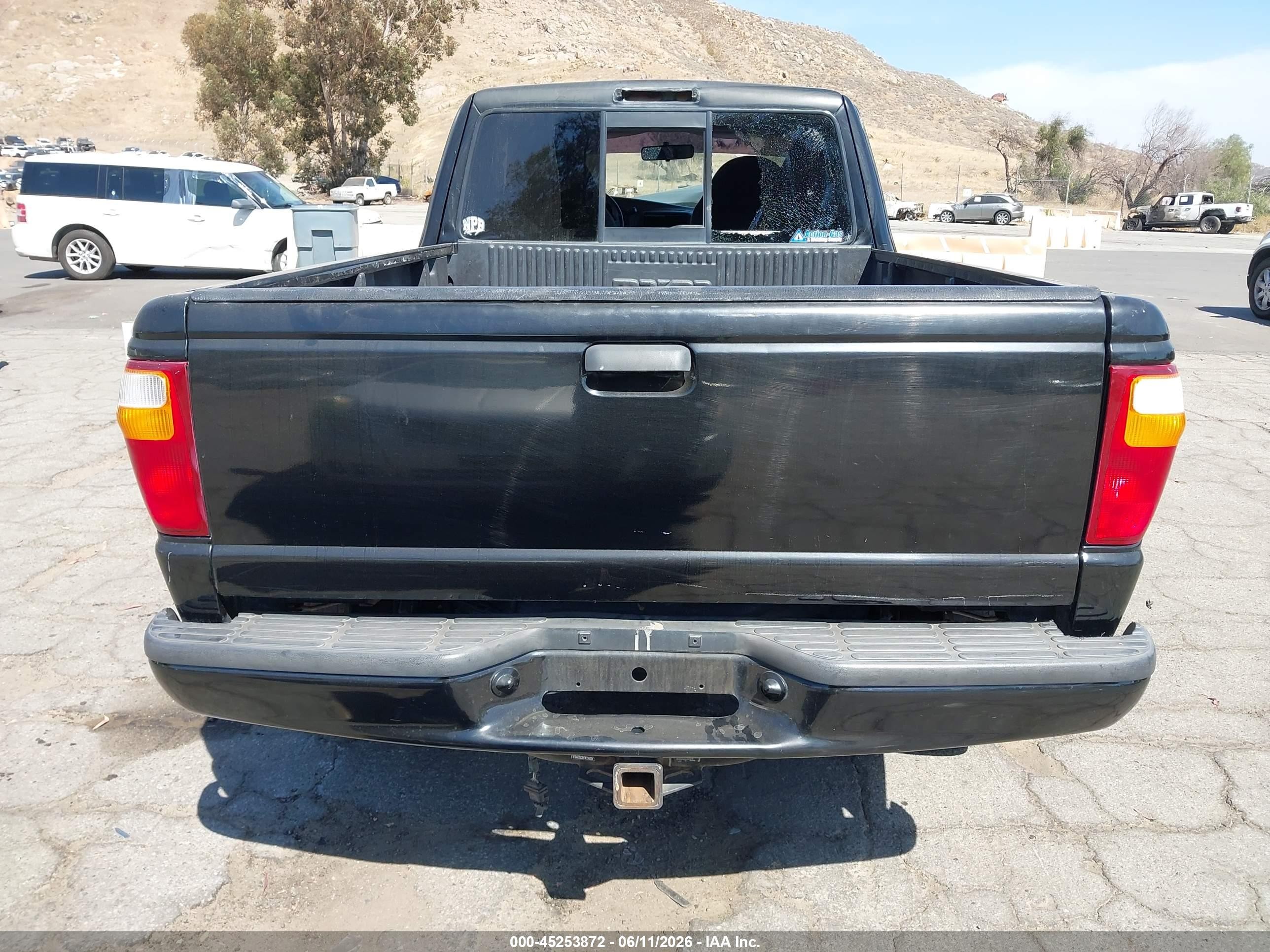 2001 Mazda B3000 Ds/se Black vin: 4F4YR16E01TM08166