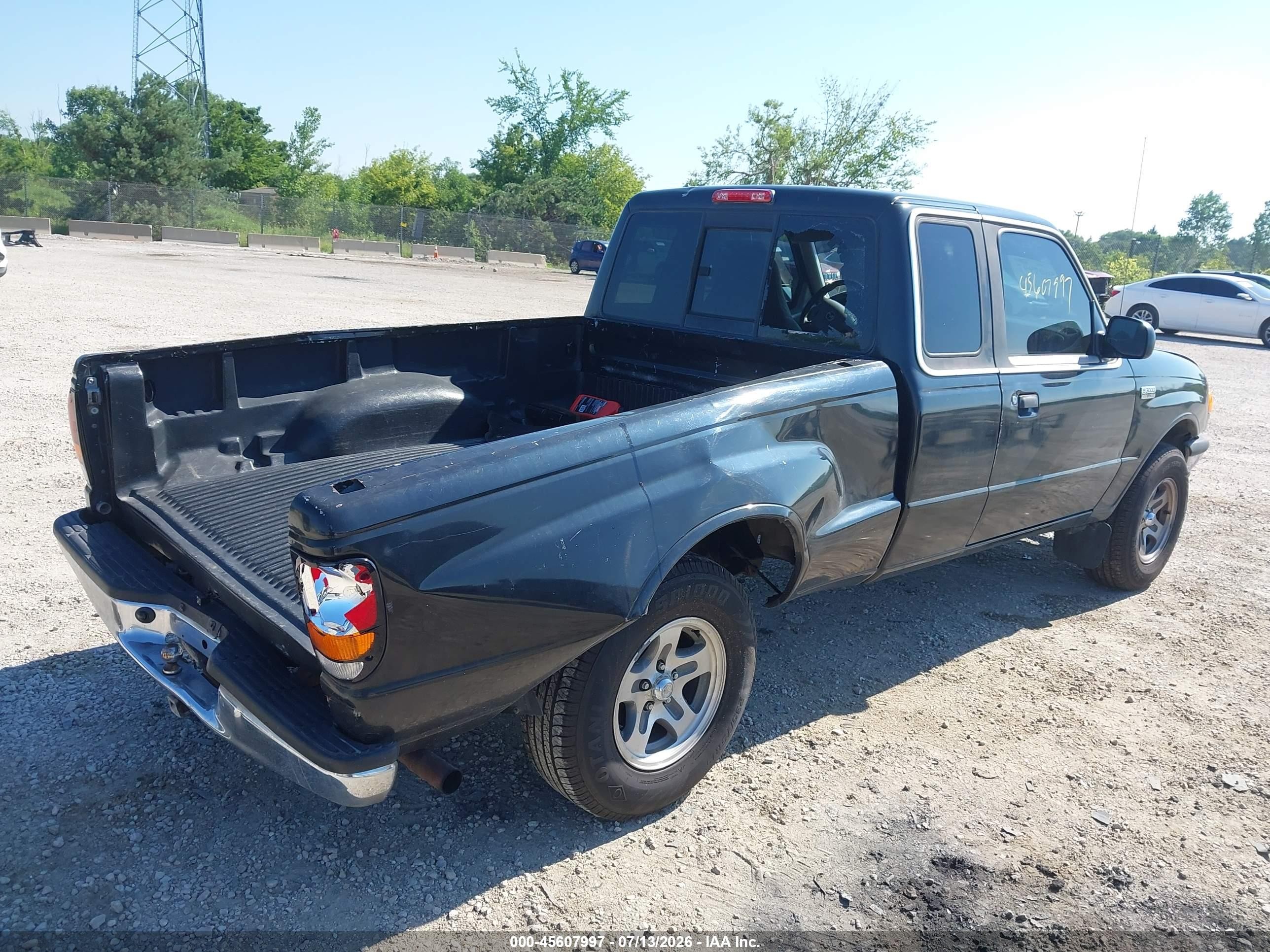 2001 Mazda B3000 Ds/se Black vin: 4F4YR16U11TM01735