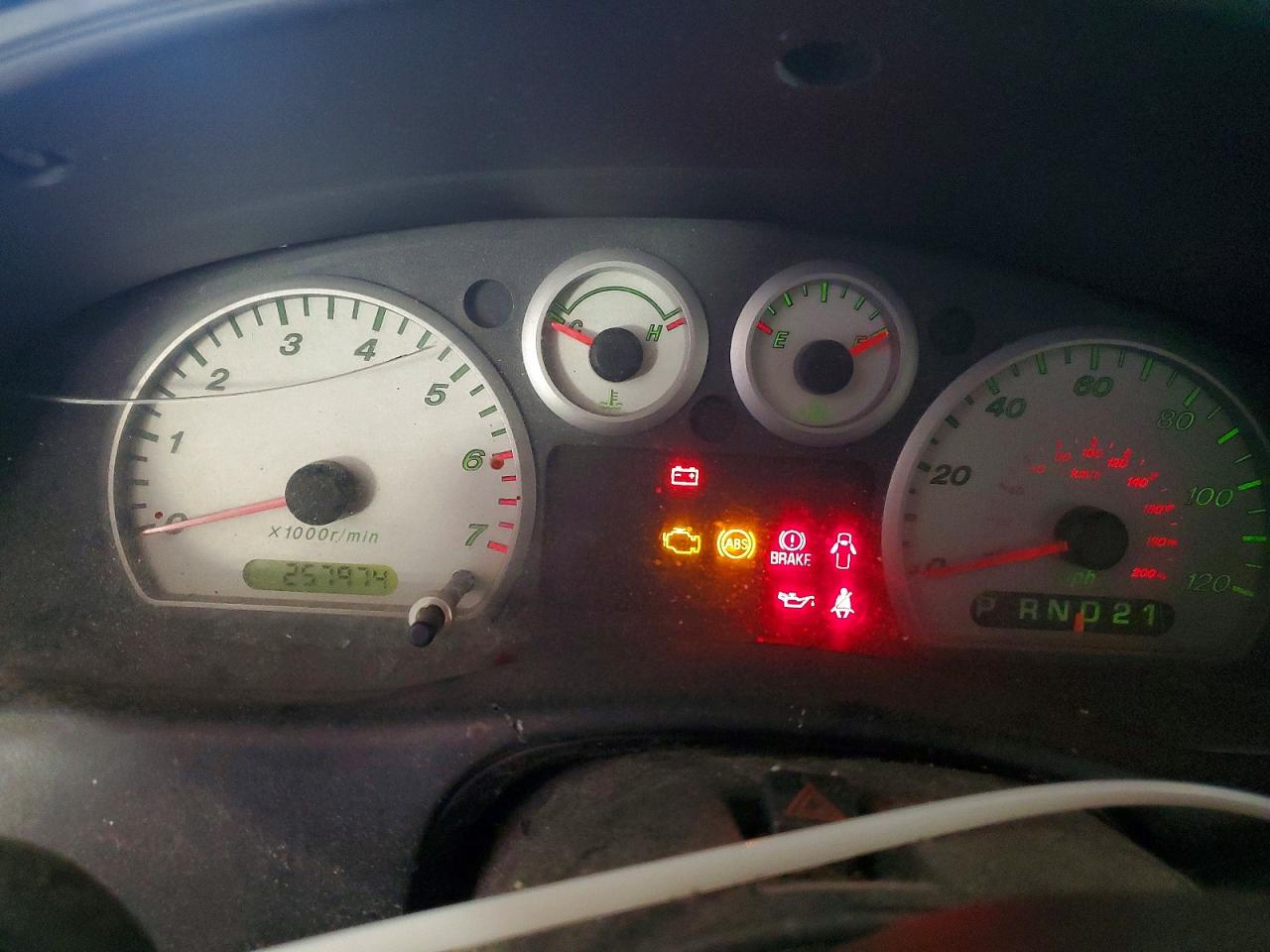 2004 Mazda B3000 Cab Plus Белый vin: 4F4YR16U24TM00789