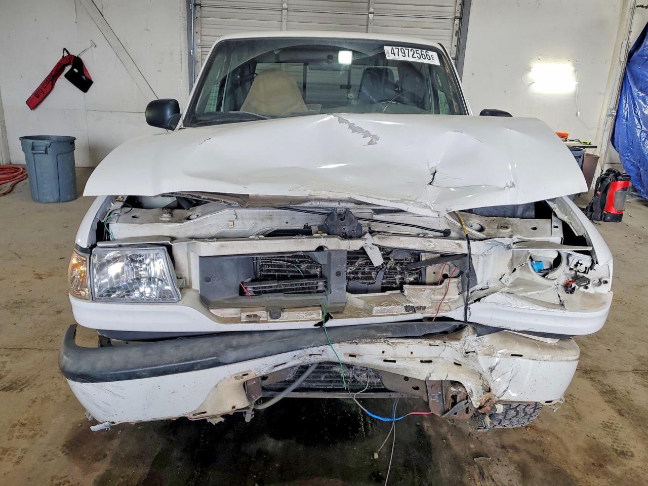 2004 Mazda B3000 Cab Plus Белый vin: 4F4YR16U24TM00789