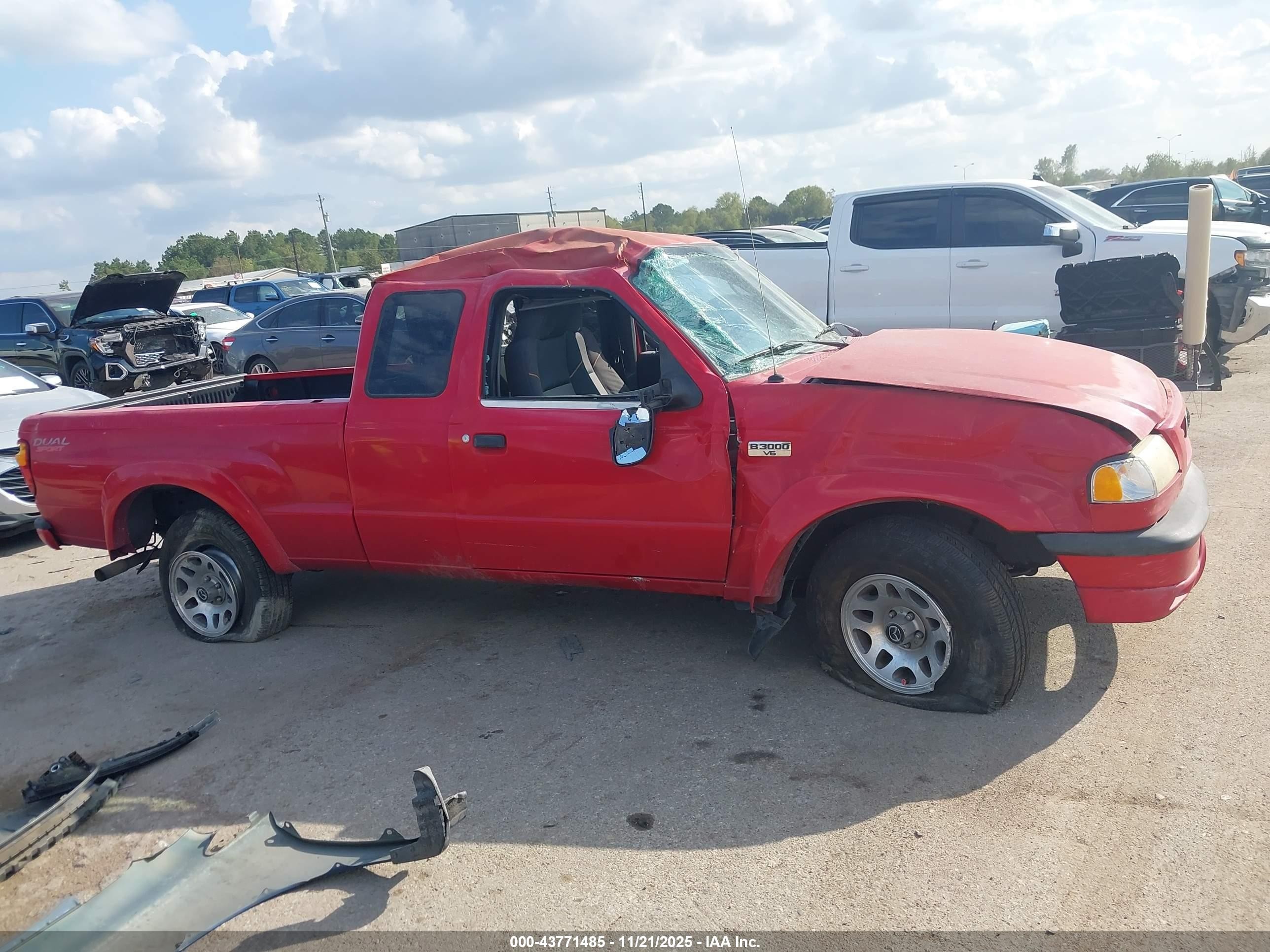 2004 Mazda B3000 Ds Red vin: 4F4YR16U74TM00853