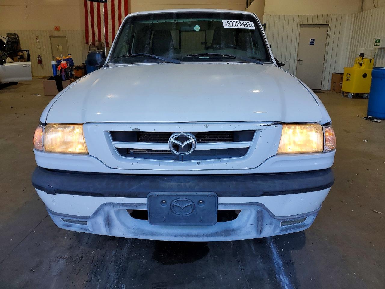 2004 Mazda B3000 Cab Plus Белый vin: 4F4YR16U74TM04546