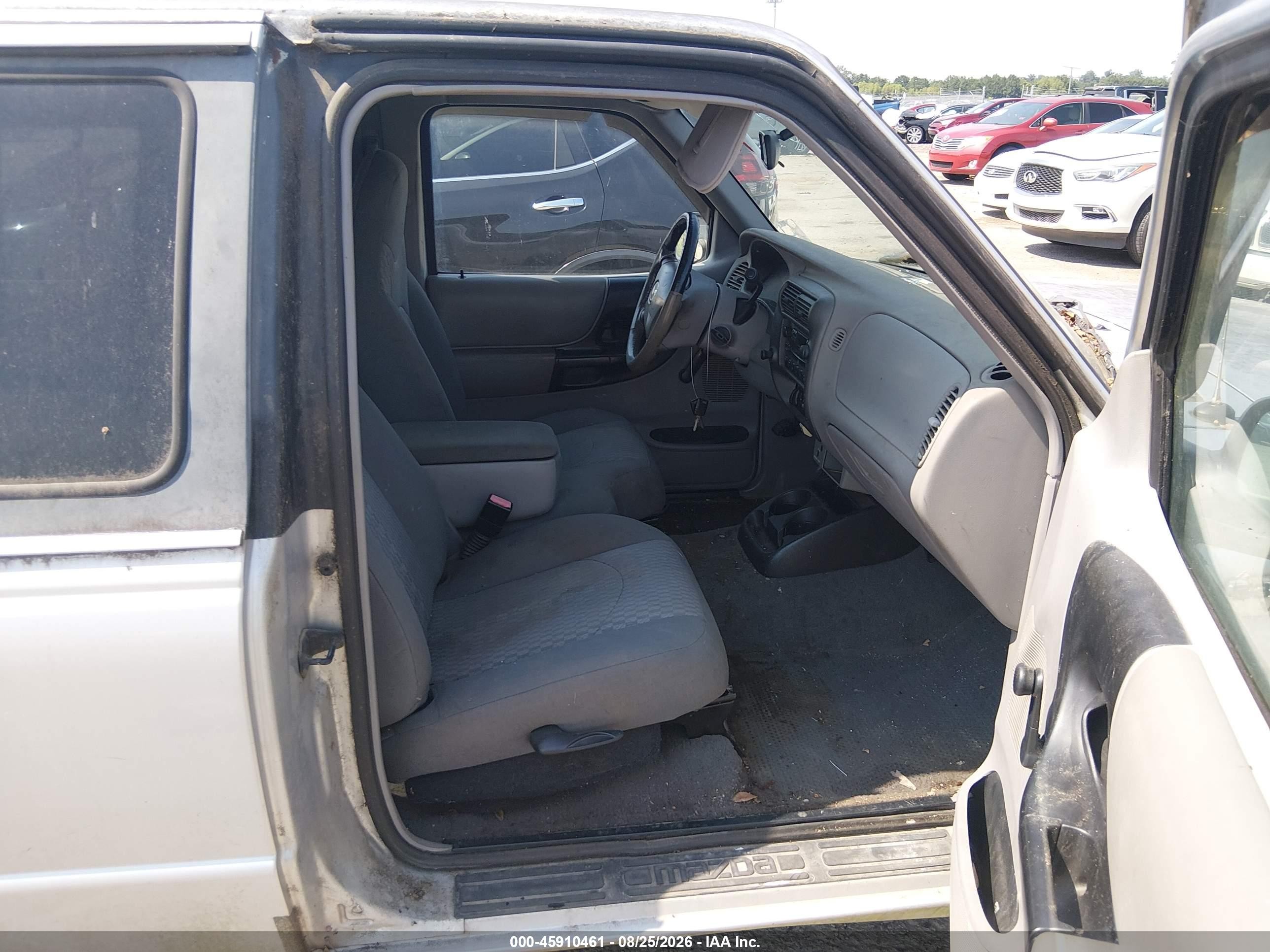 2001 Mazda B3000 Ds/se Silver vin: 4F4YR16U91TM14863