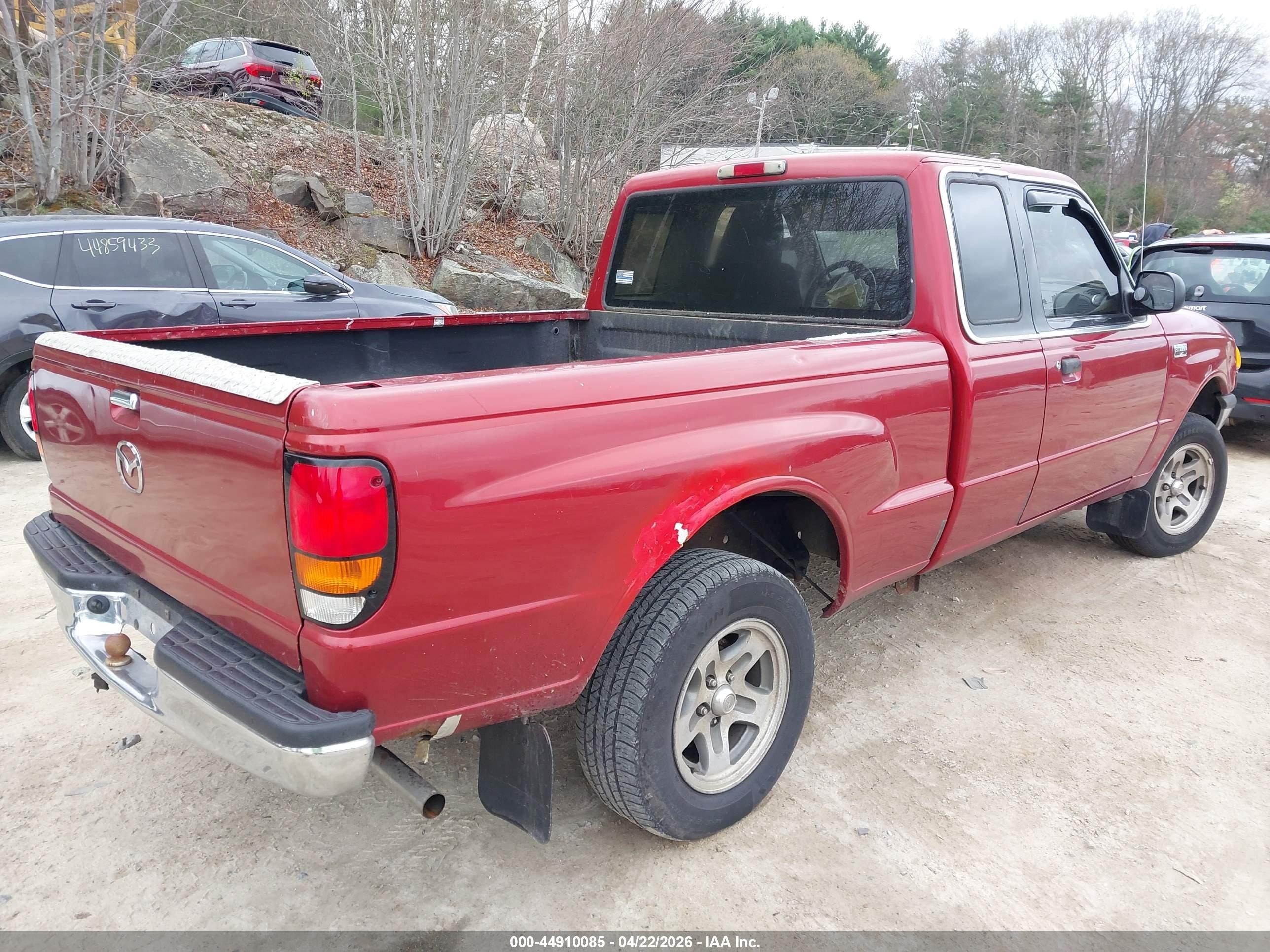 2000 Mazda B3000 Se/tl Burgundy vin: 4F4YR16V0YTM21686