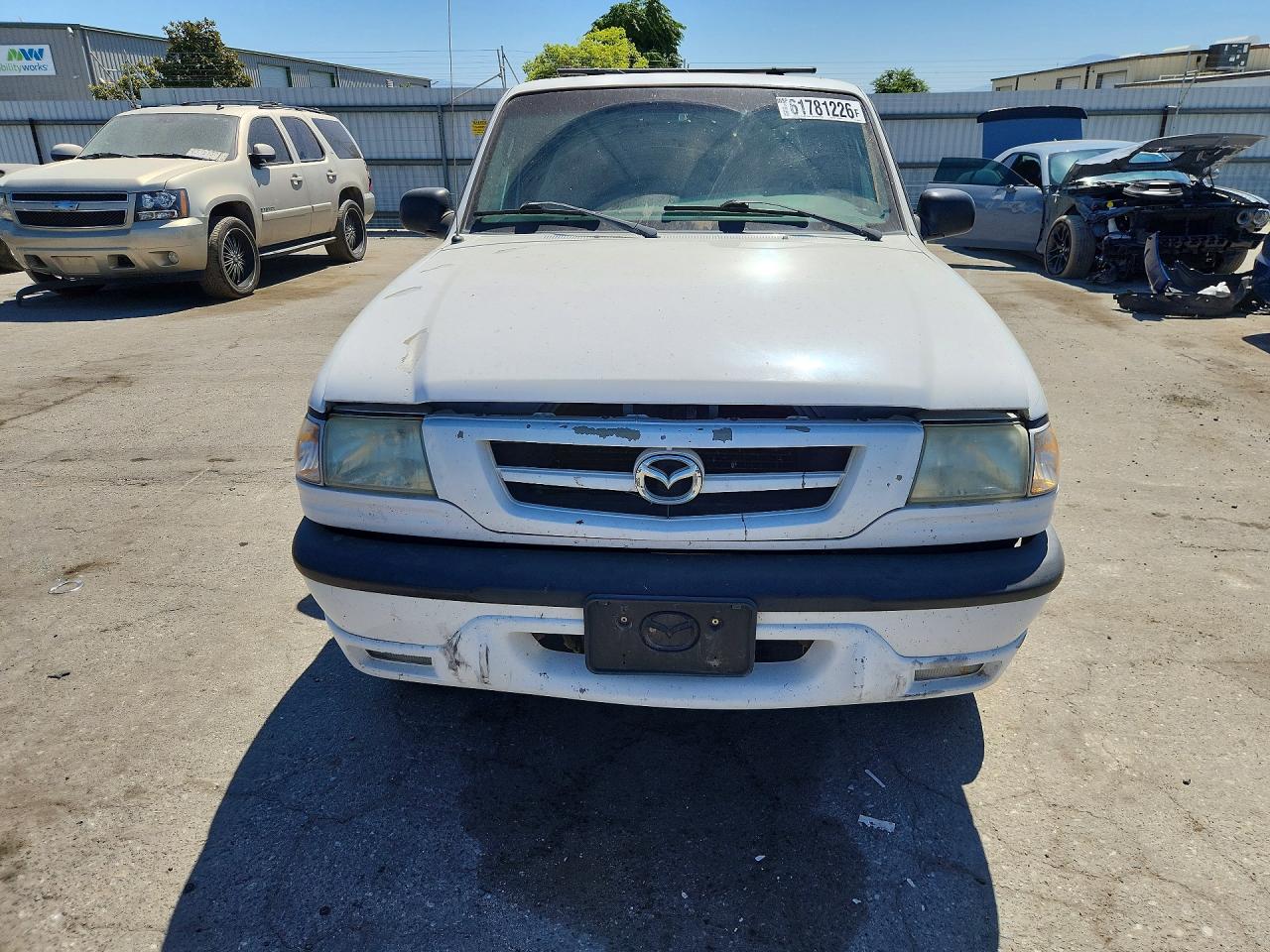 2003 Mazda B3000 Cab Plus Белый vin: 4F4YR16V13TM09099
