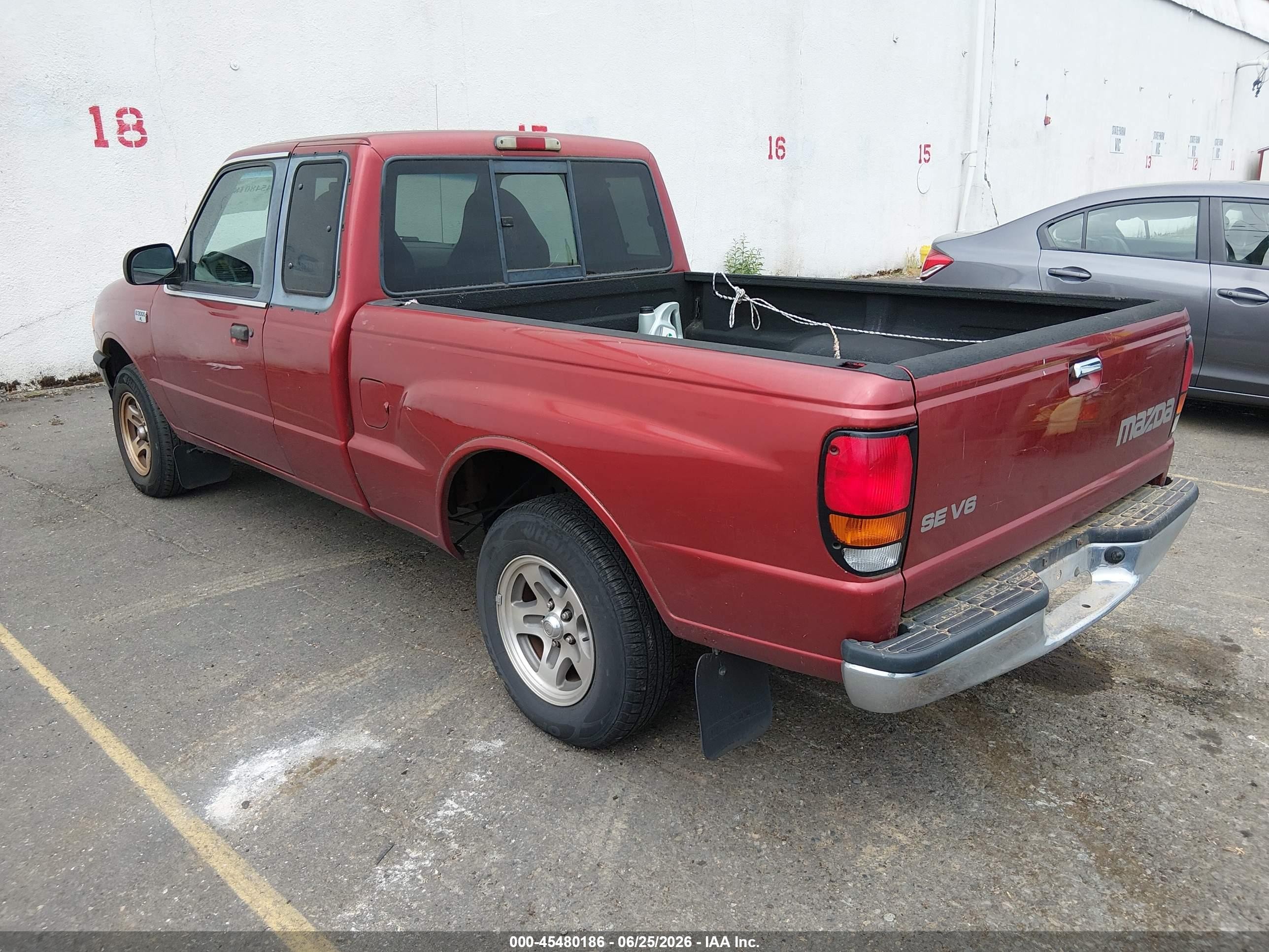 2000 Mazda B3000 Se/tl Red vin: 4F4YR16V1YTM15623