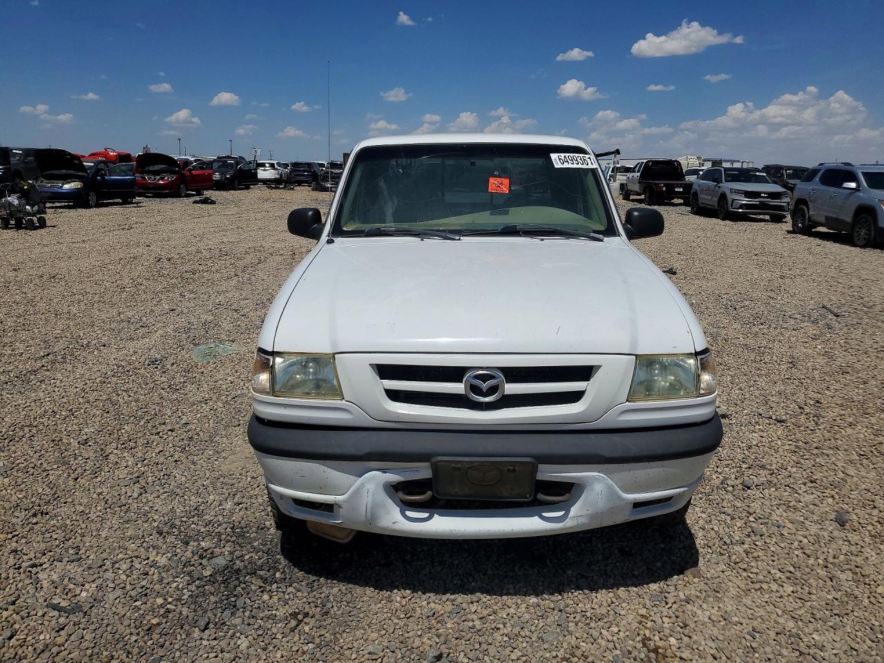 2001 Mazda B3000 Cab Plus White vin: 4F4YR16V31TM32221