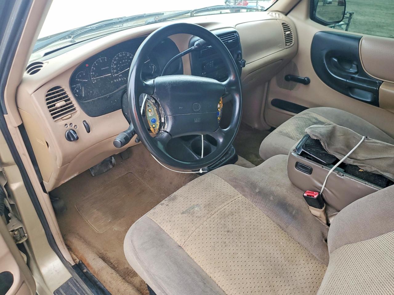 1999 Mazda B3000 Cab Plus Желто-коричневый vin: 4F4YR16V7XTM13874