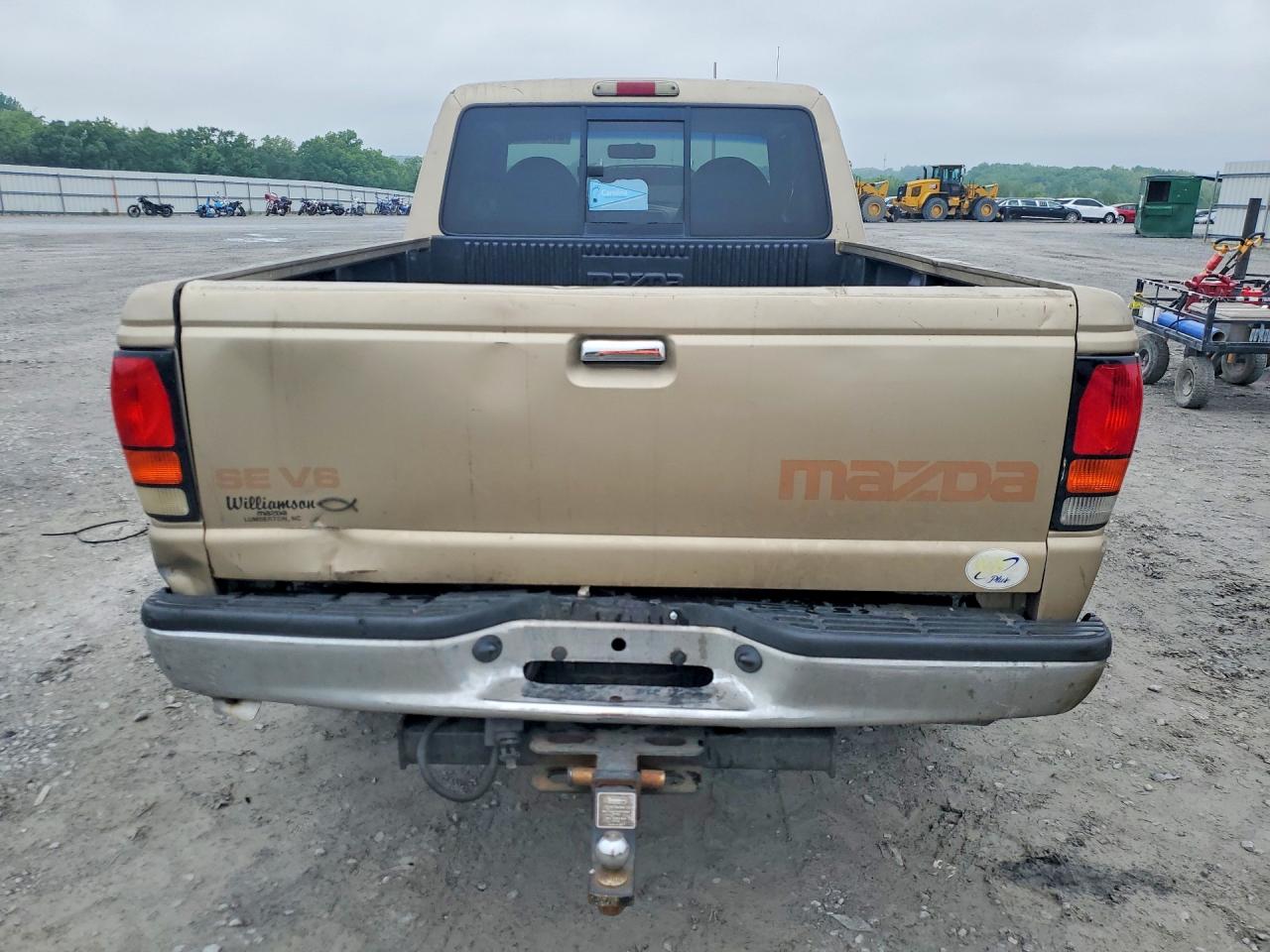 1999 Mazda B3000 Cab Plus Желто-коричневый vin: 4F4YR16V7XTM13874
