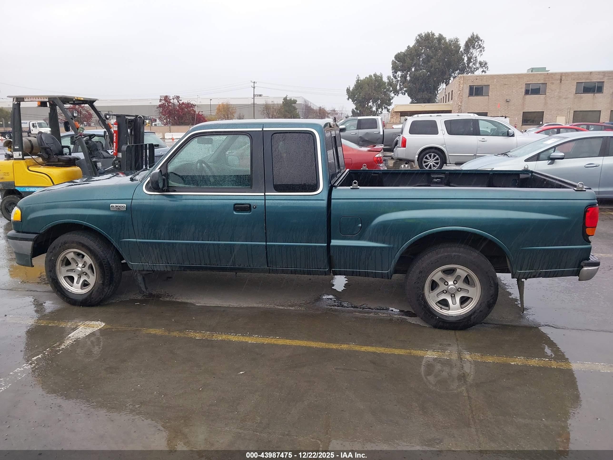 1999 Mazda B3000 Se/tl Бирюзовый vin: 4F4YR16V7XTM30688