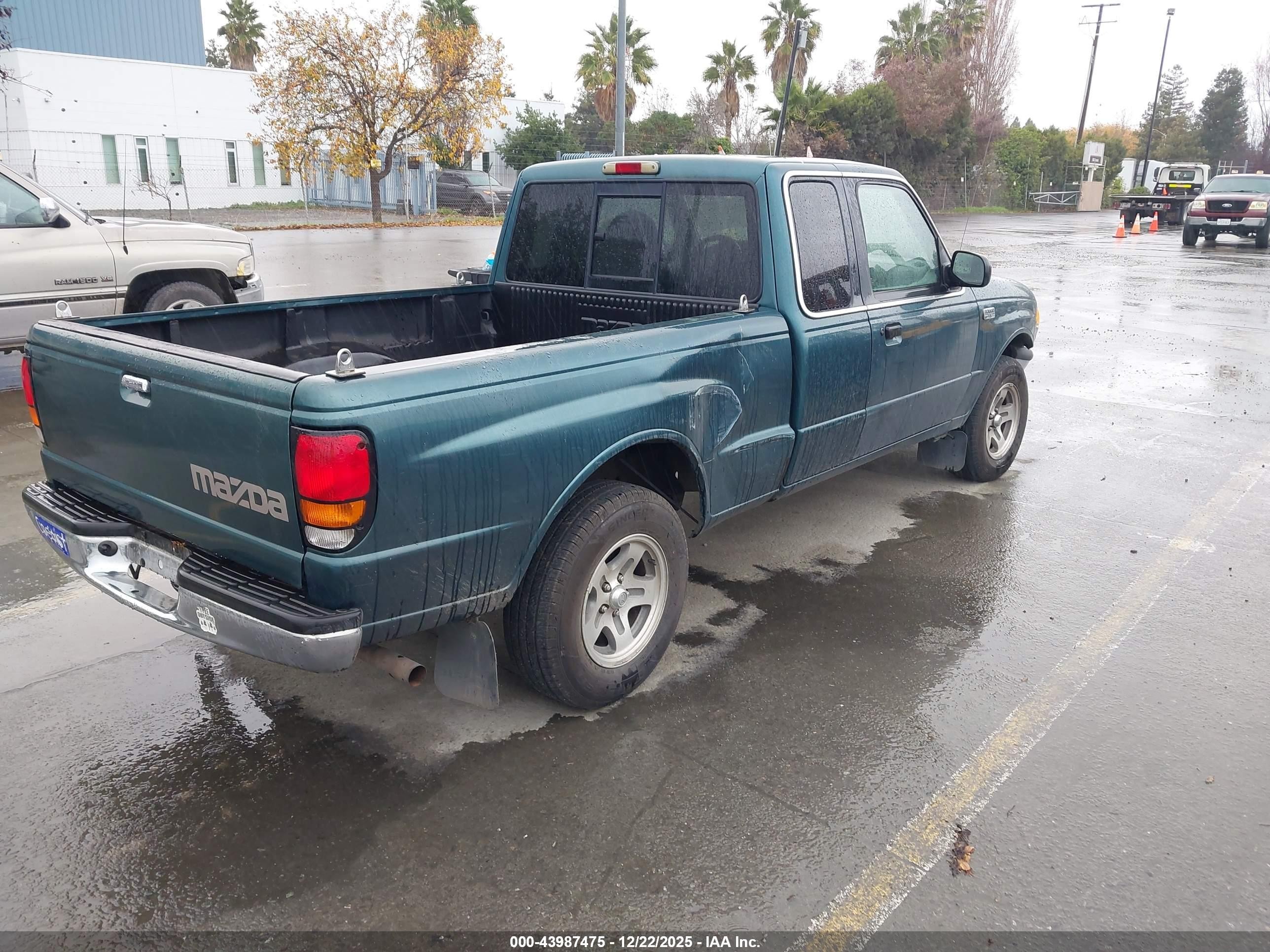 1999 Mazda B3000 Se/tl Бирюзовый vin: 4F4YR16V7XTM30688