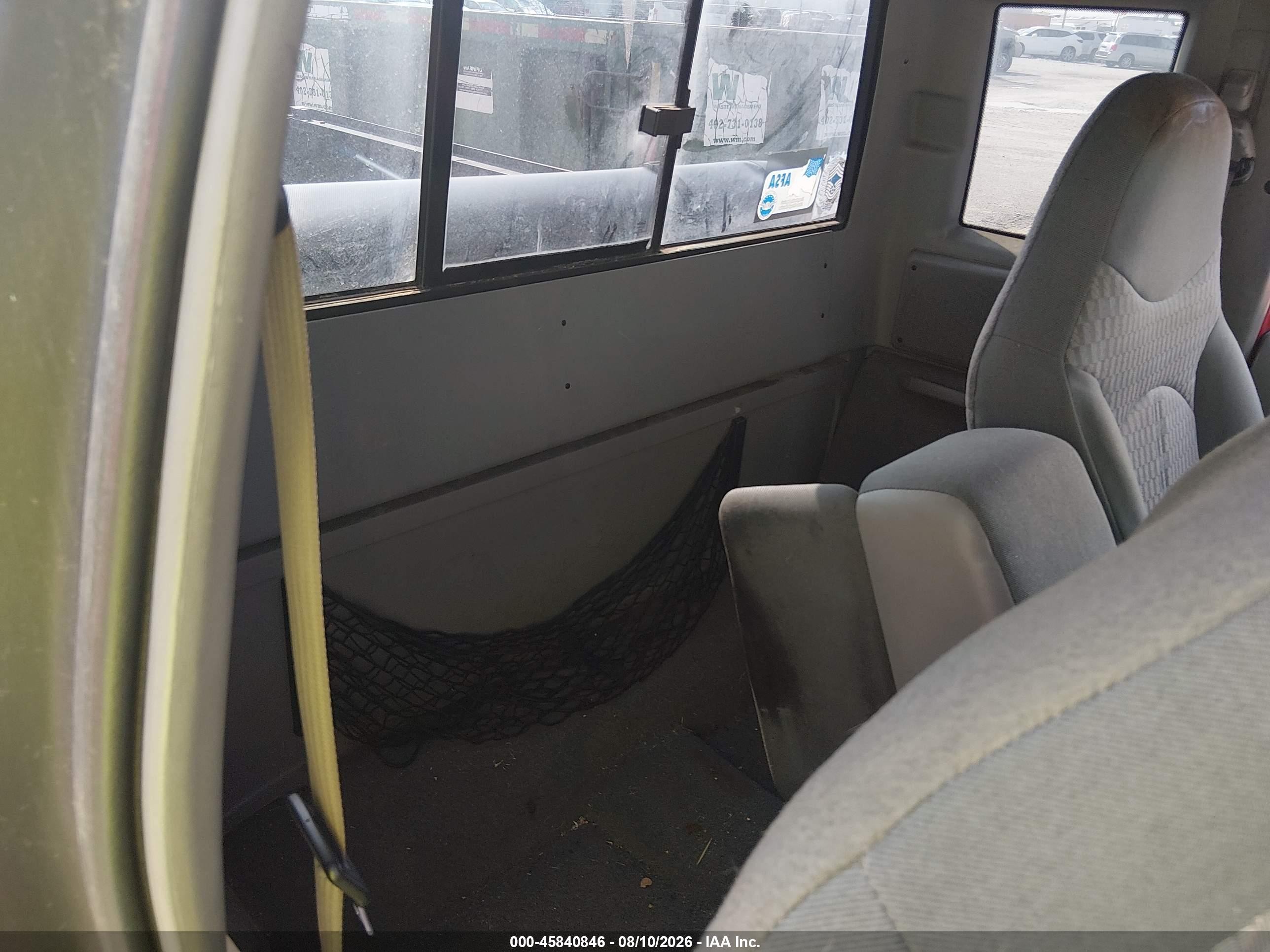2001 Mazda B3000 Ds/se Красный vin: 4F4YR16V81TM23546