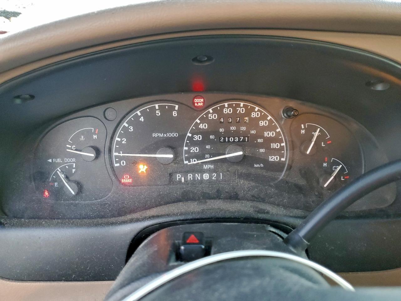 1999 Mazda B3000 Cab Plus Gold vin: 4F4YR16V8XTM21983