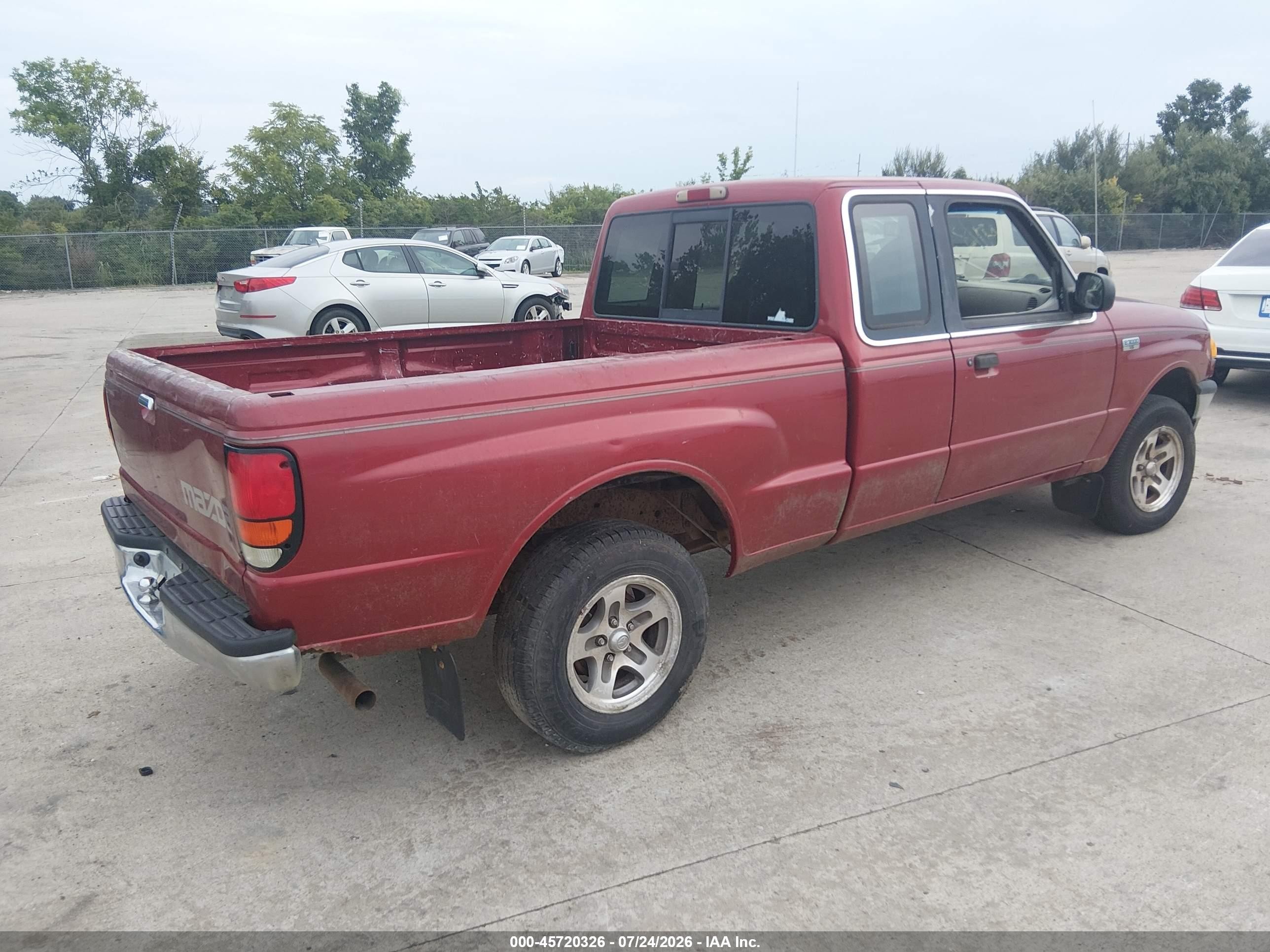 2000 Mazda B3000 Se/tl Red vin: 4F4YR16V8YTM26909