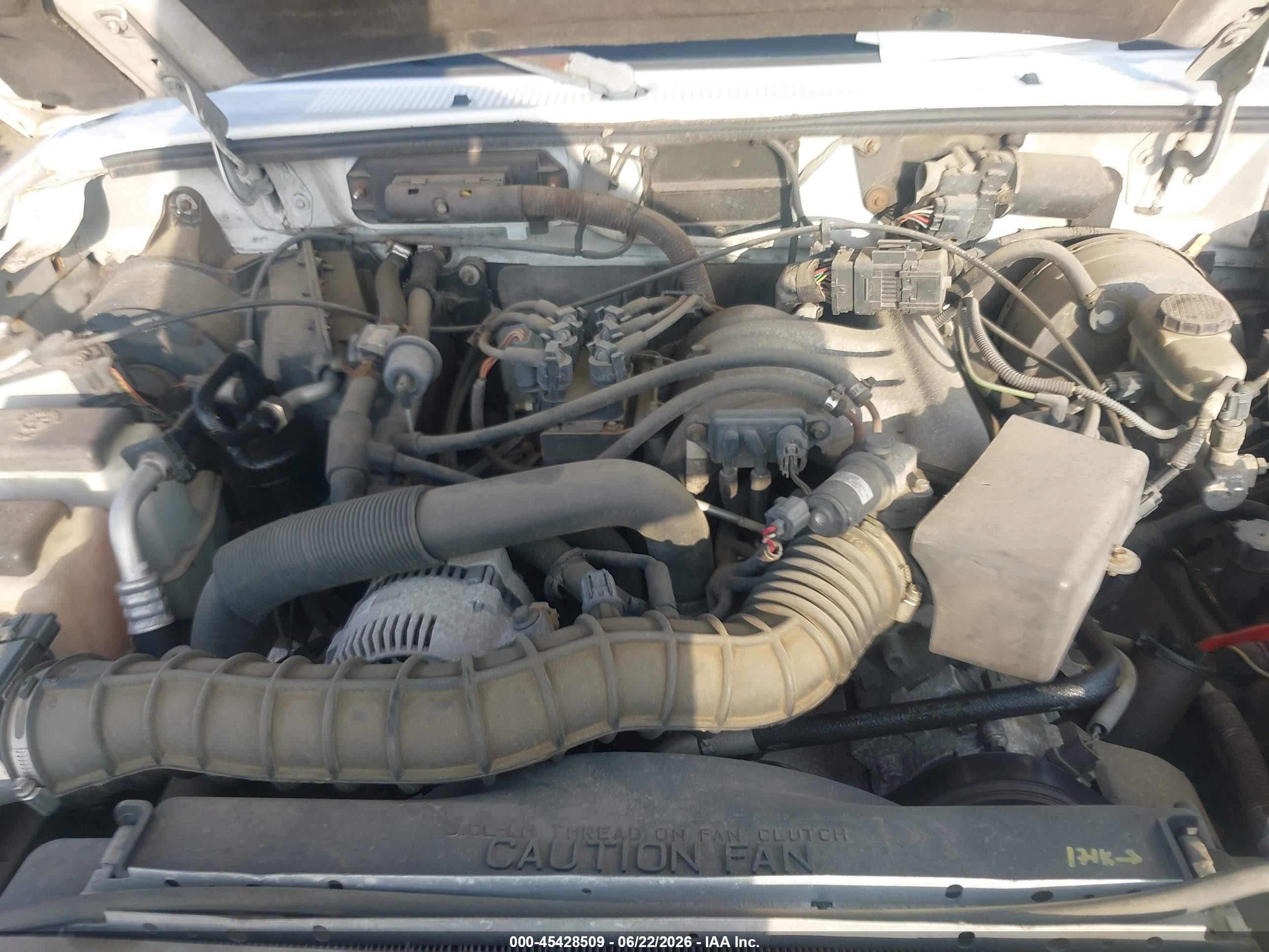 2000 Mazda B3000 Se/tl Белый vin: 4F4YR16VXYTM26829