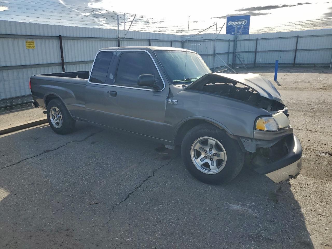 1999 Mazda B4000 Cab Plus Gray vin: 4F4YR16X7XTM36248