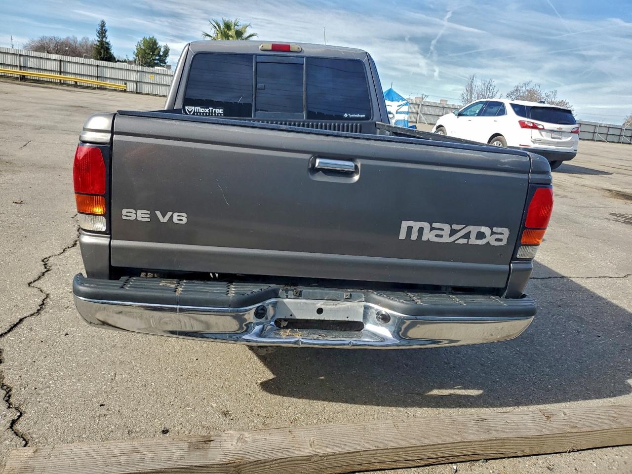 1999 Mazda B4000 Cab Plus Gray vin: 4F4YR16X7XTM36248