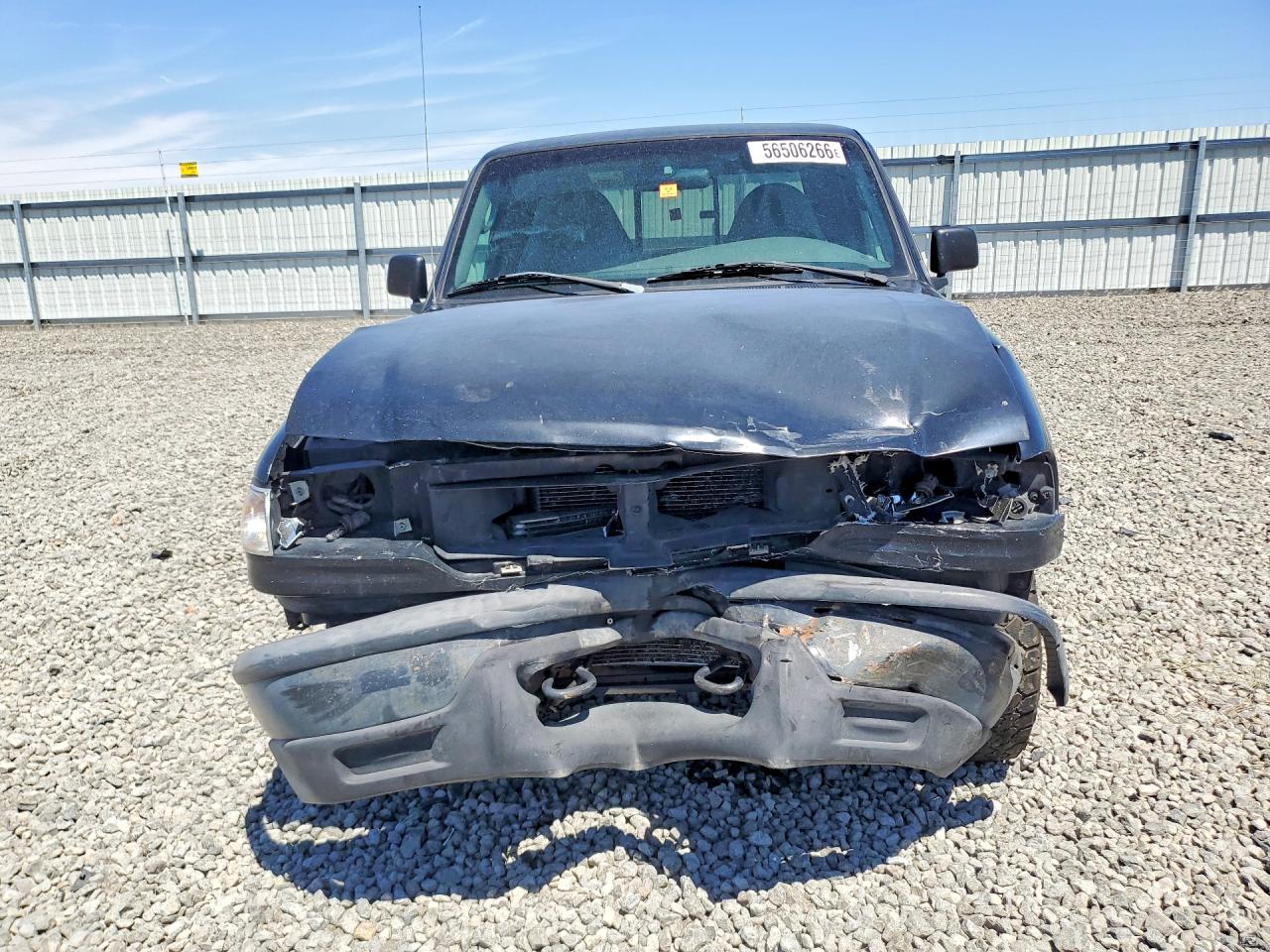 2003 Mazda B4000 Cab Plus Black vin: 4F4YR17E53TM12411