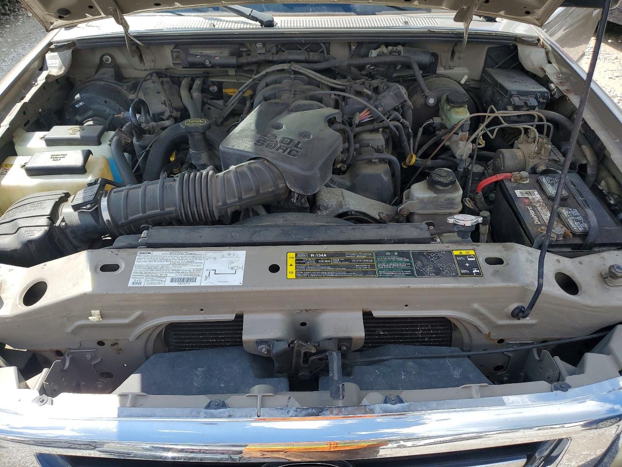 2003 Mazda B4000 Золотой vin: 4F4YR17E83TM17652