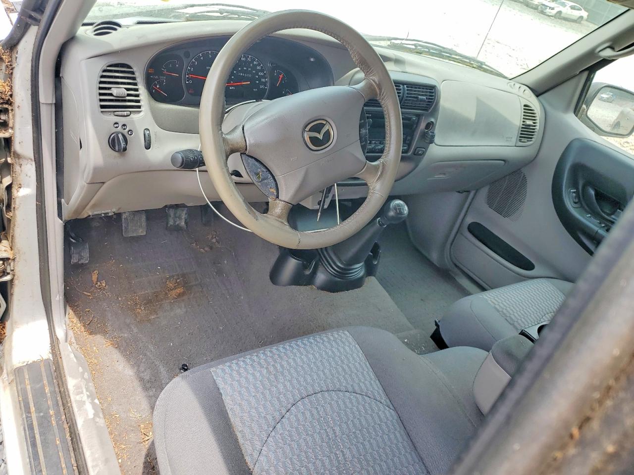 2002 Mazda B4000 Cab Plus Silver vin: 4F4YR46E12TM22175