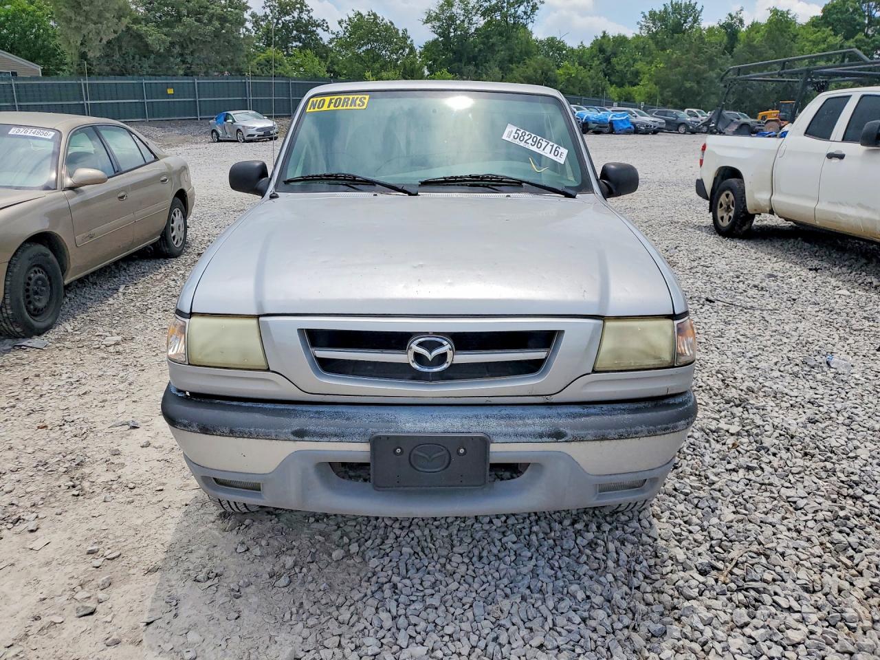 2002 Mazda B4000 Cab Plus Silver vin: 4F4YR46E12TM22175