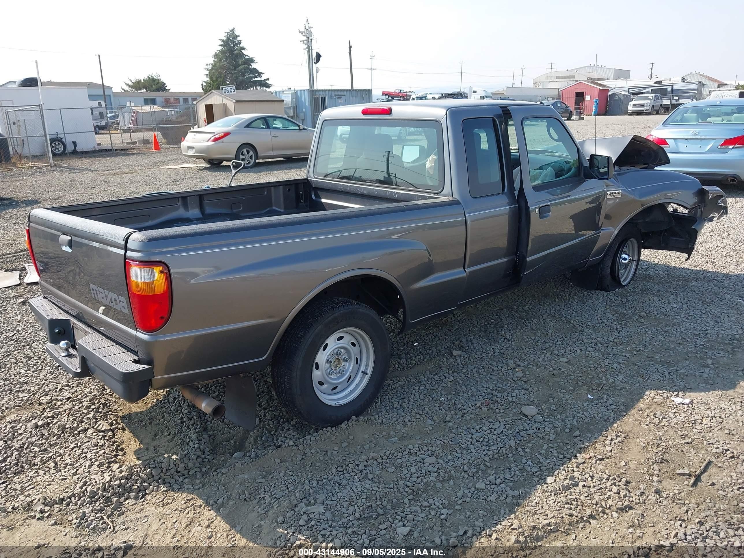 2006 Mazda B3000   Gray vin: 4F4YR46U06PM02831