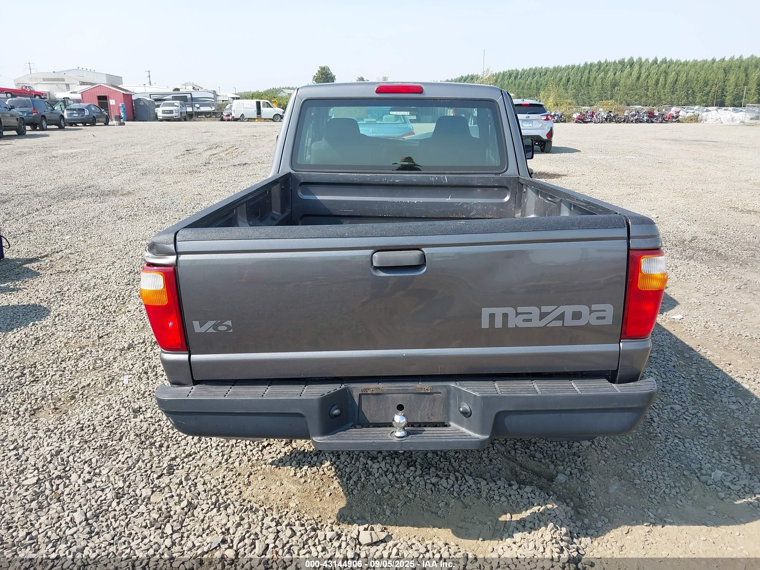 2006 Mazda B3000   Gray vin: 4F4YR46U06PM02831