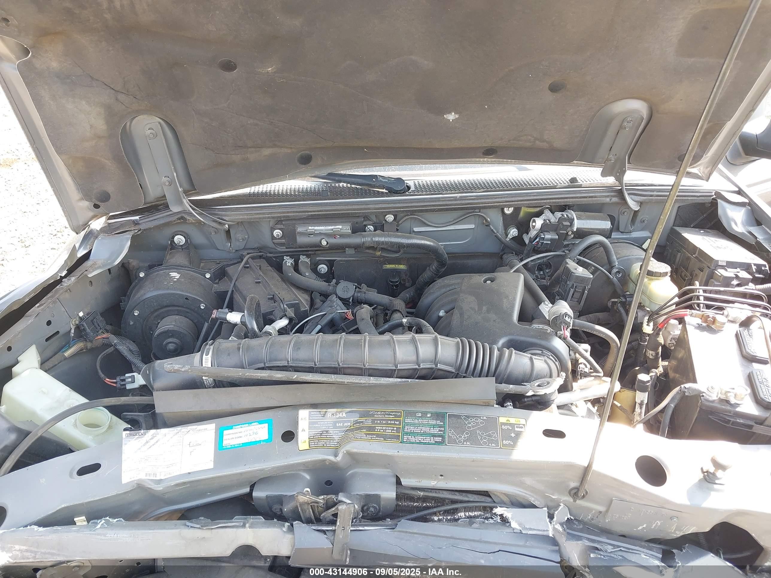 2006 Mazda B3000   Gray vin: 4F4YR46U06PM02831