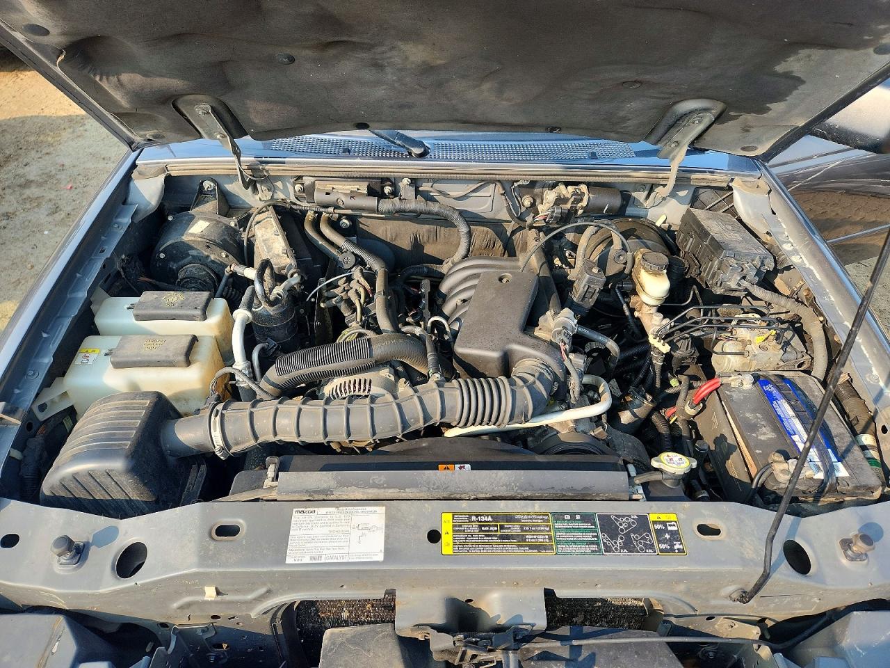 2006 Mazda B3000 Cab Plus Gray vin: 4F4YR46U06PM03316