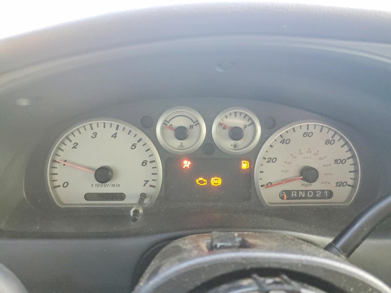 2004 Mazda B3000 Cab Plus Orange vin: 4F4YR46U24TM00440