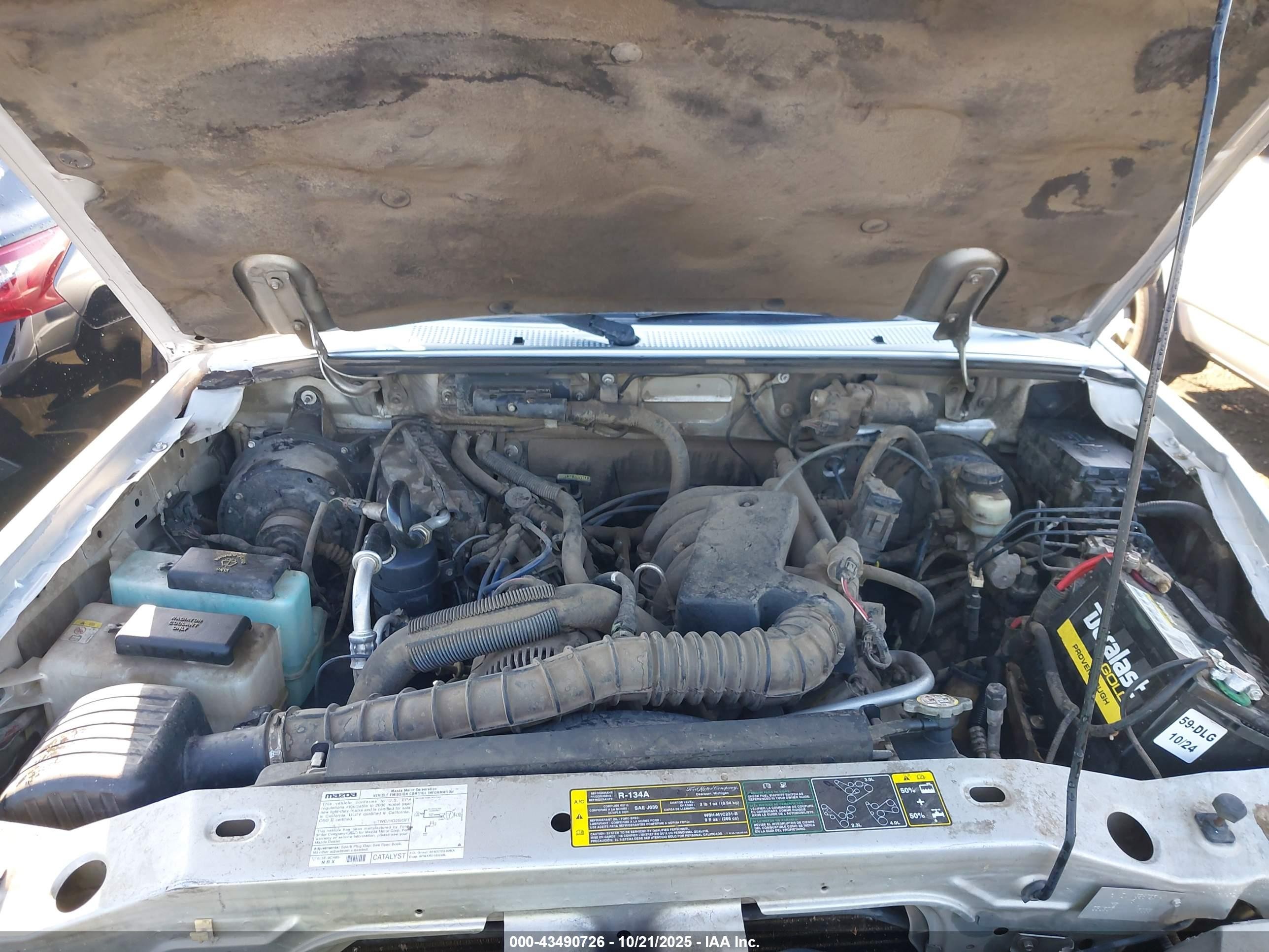 2006 Mazda B3000   Silver vin: 4F4YR46U26PM01146