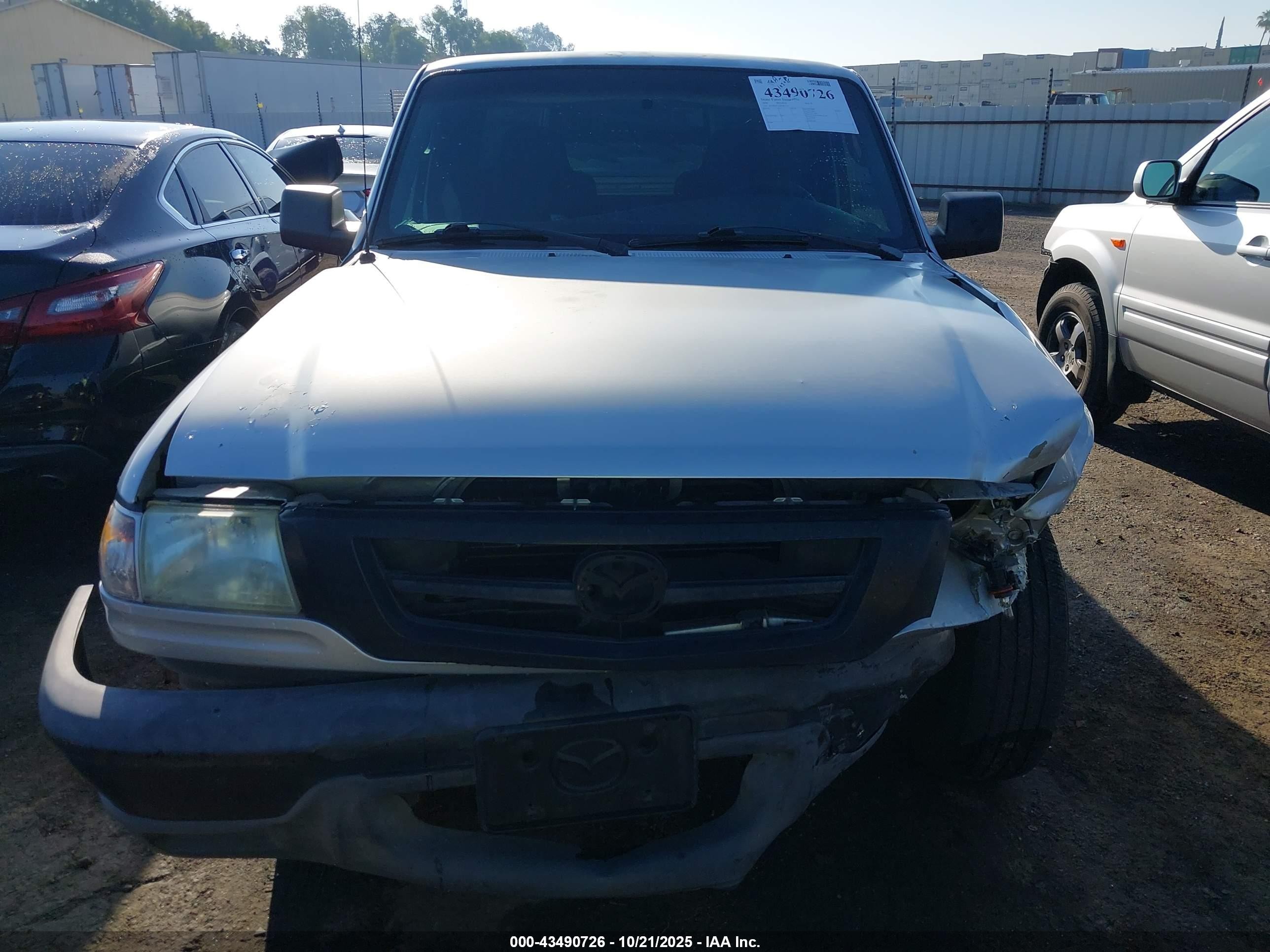2006 Mazda B3000   Silver vin: 4F4YR46U26PM01146