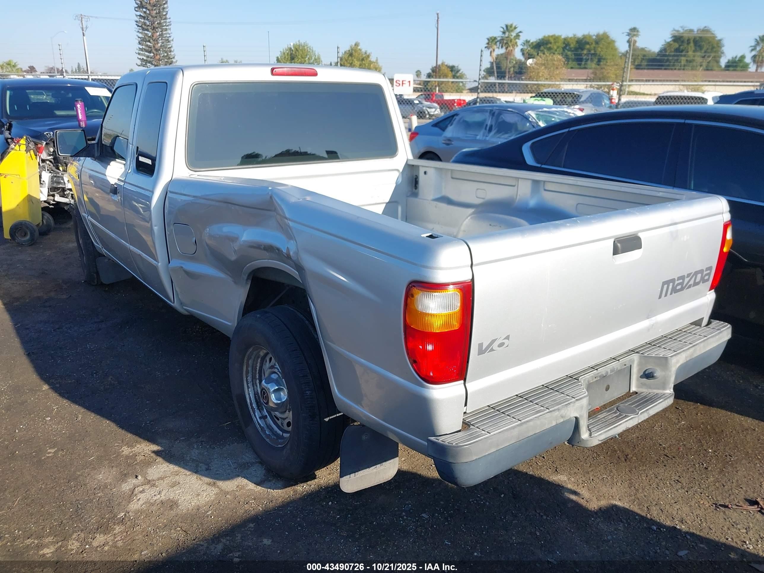 2006 Mazda B3000   Silver vin: 4F4YR46U26PM01146