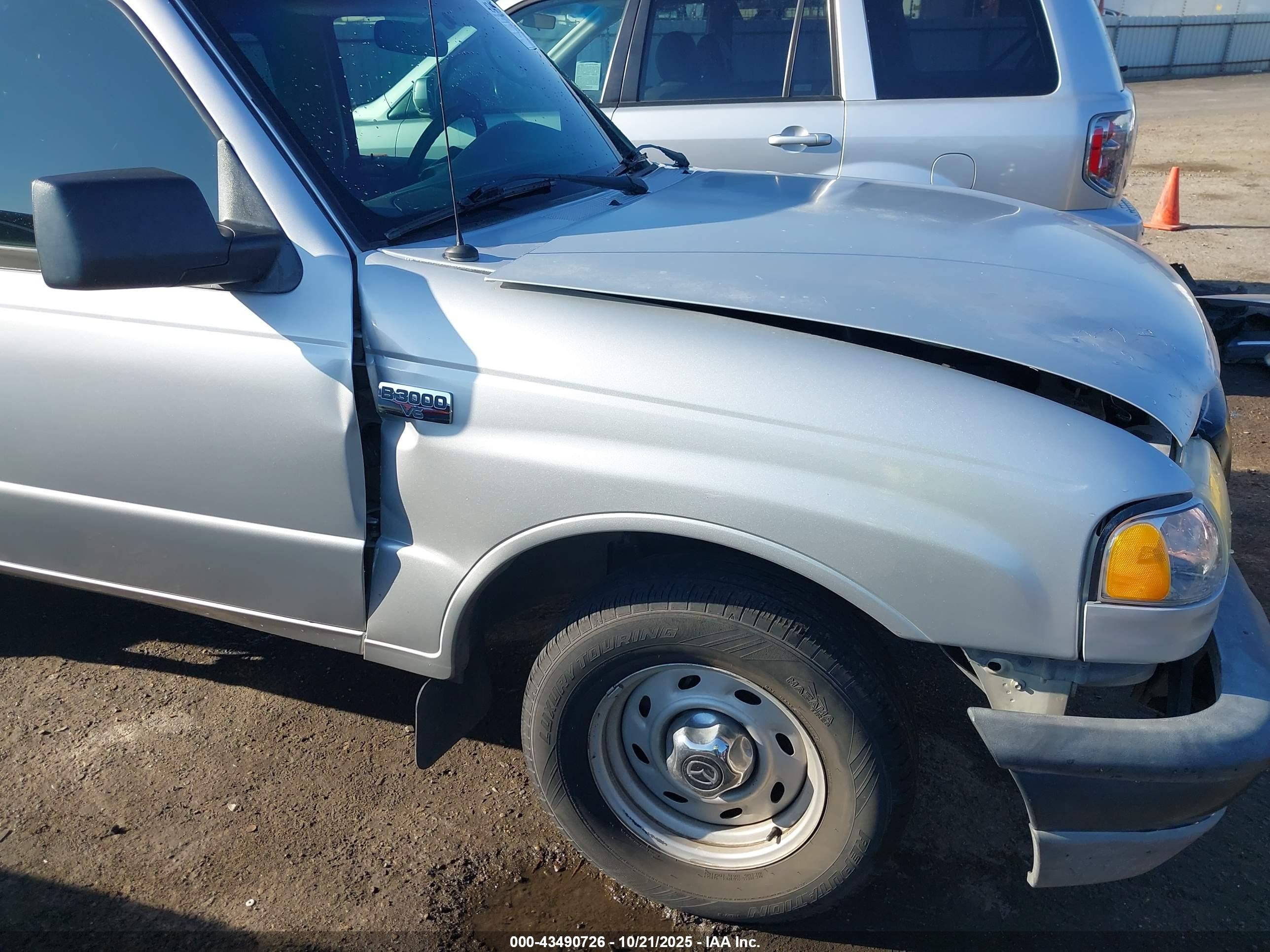 2006 Mazda B3000   Silver vin: 4F4YR46U26PM01146