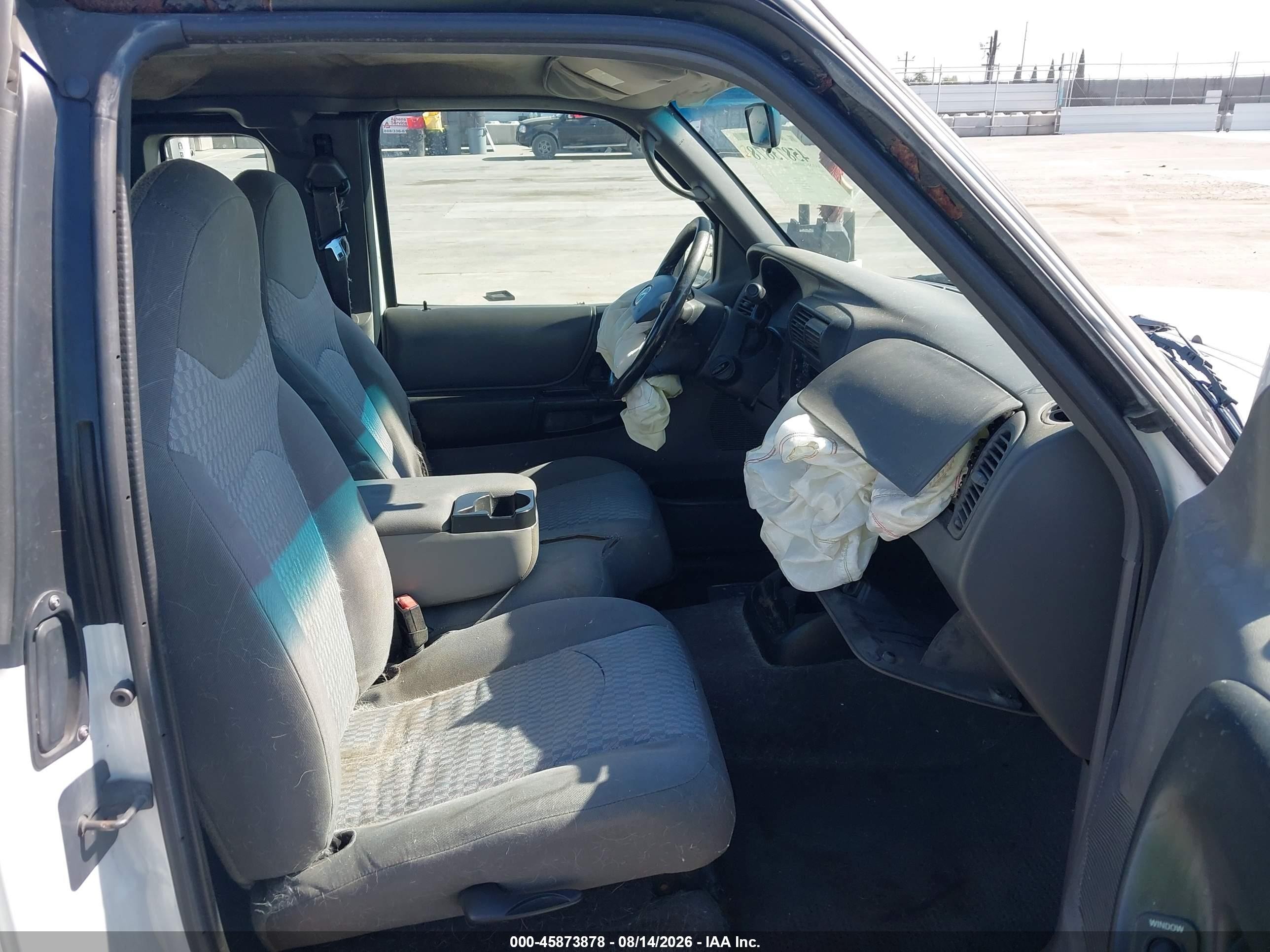 2003 Mazda B3000 Se White vin: 4F4YR46V73TM15748
