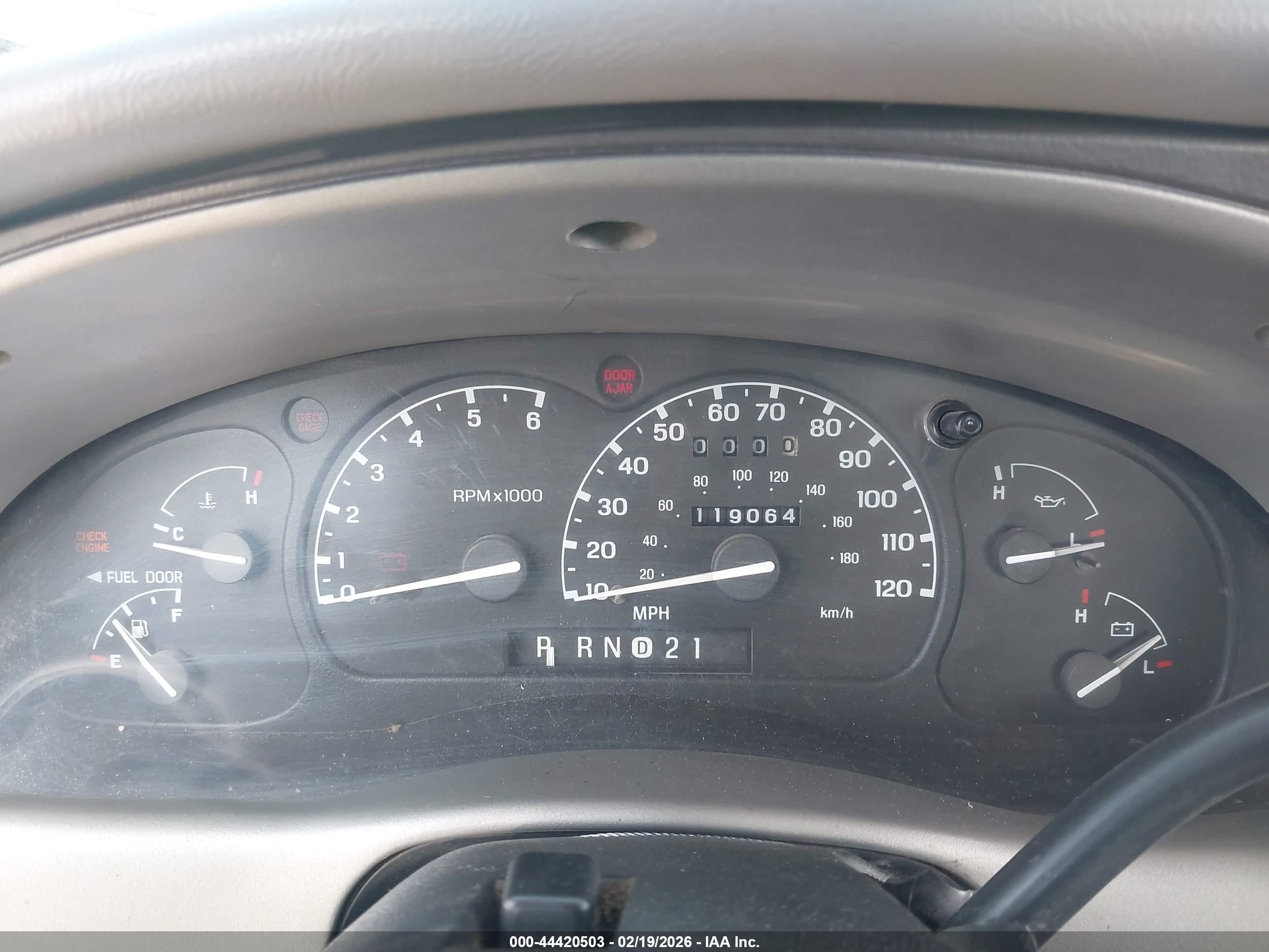1999 Mazda B3000 Se/tl Серый vin: 4F4ZR16V4XTM28241