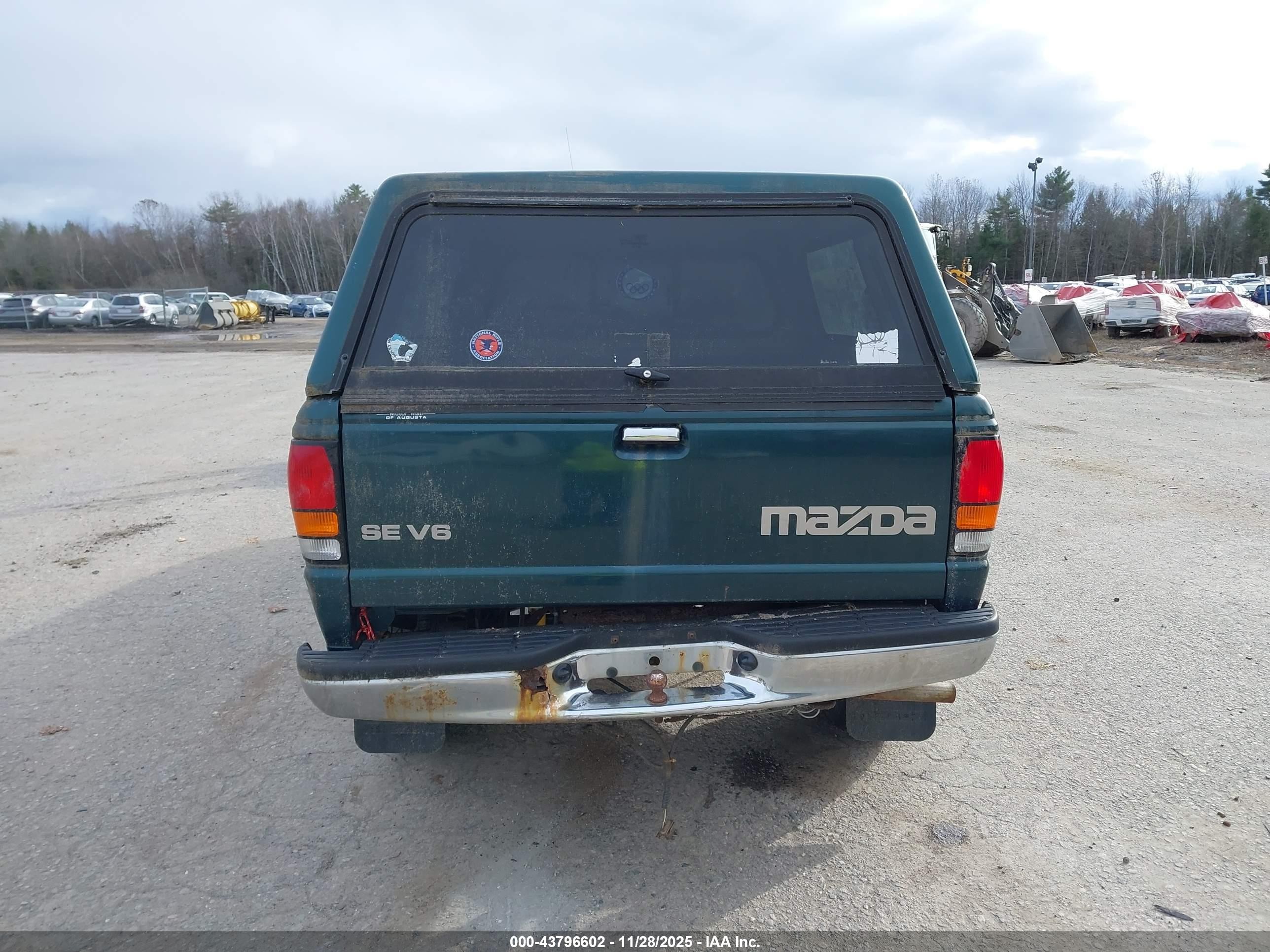 1998 Mazda B3000 Se Green vin: 4F4ZR17U8WTM42082