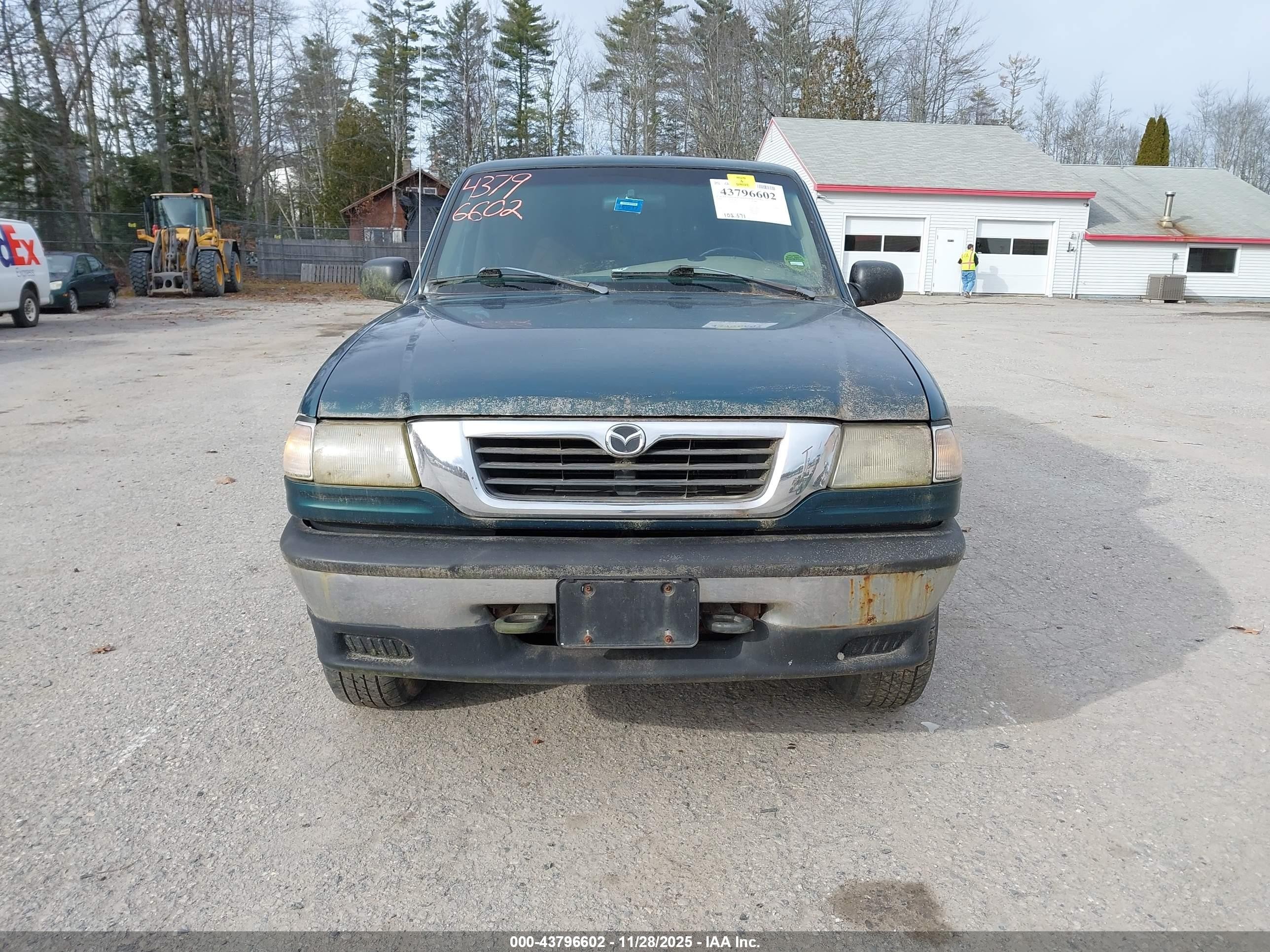 1998 Mazda B3000 Se Green vin: 4F4ZR17U8WTM42082
