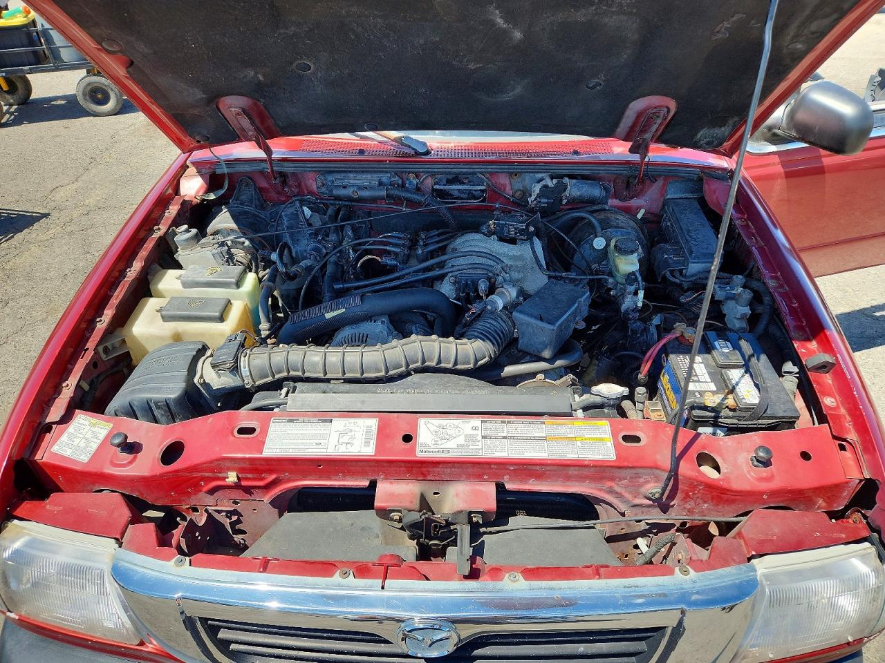 1999 Mazda B3000 Cab Plus Red vin: 4F4ZR17V1XTM13713