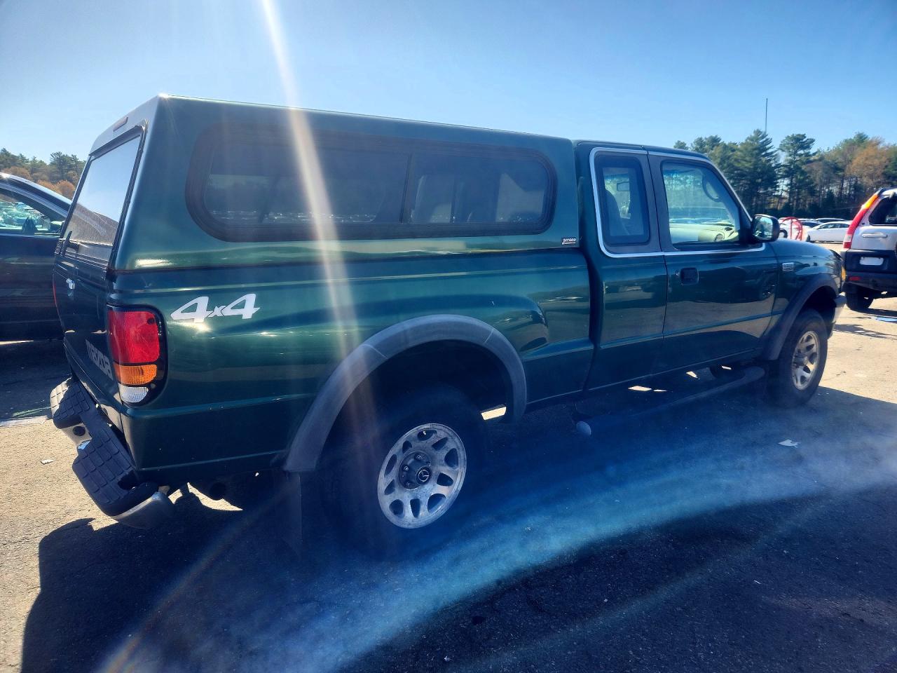 1999 Mazda B3000 Cab Plus Green vin: 4F4ZR17V6XTM18437