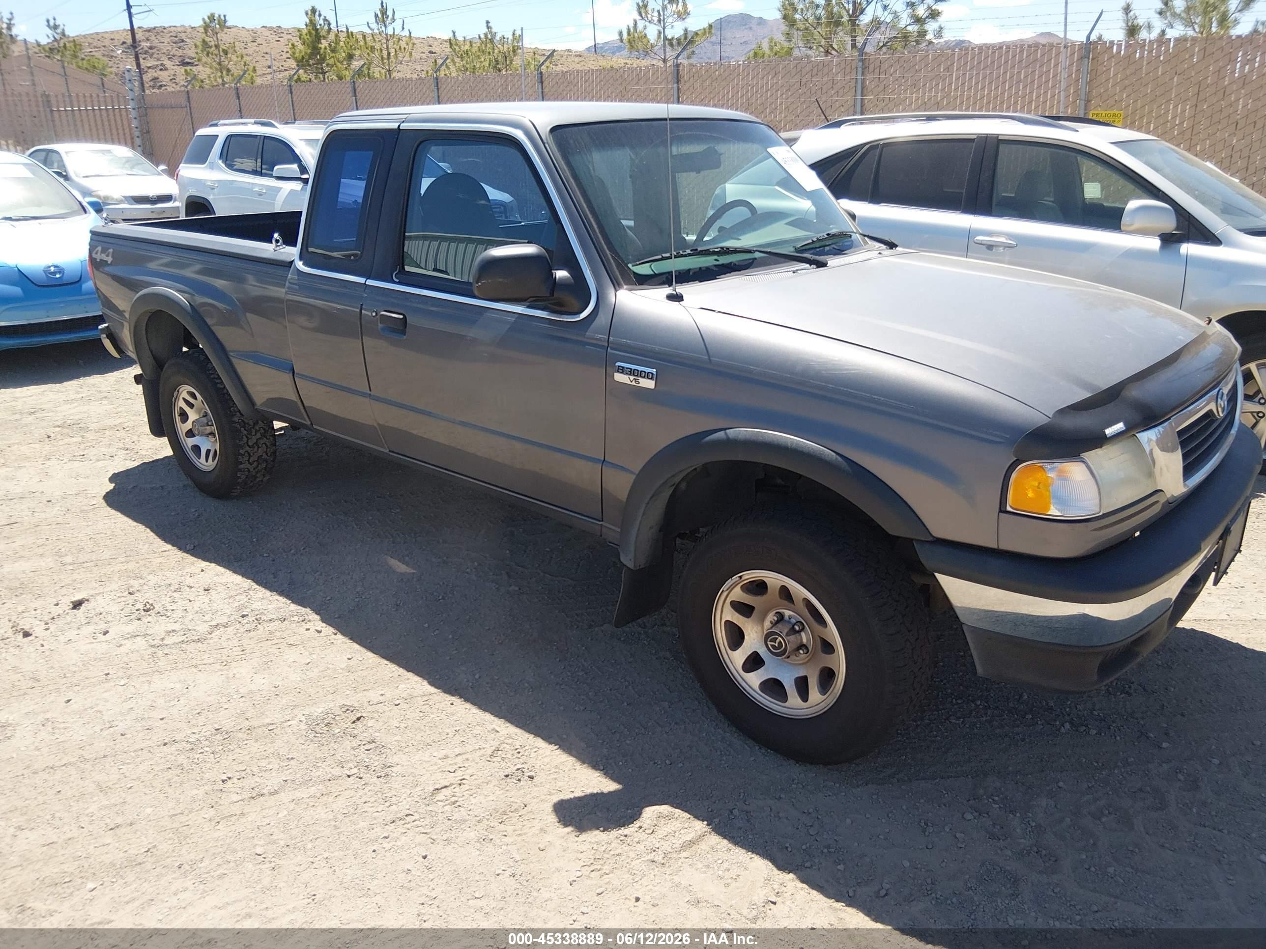 4F4ZR17V8XTM18455