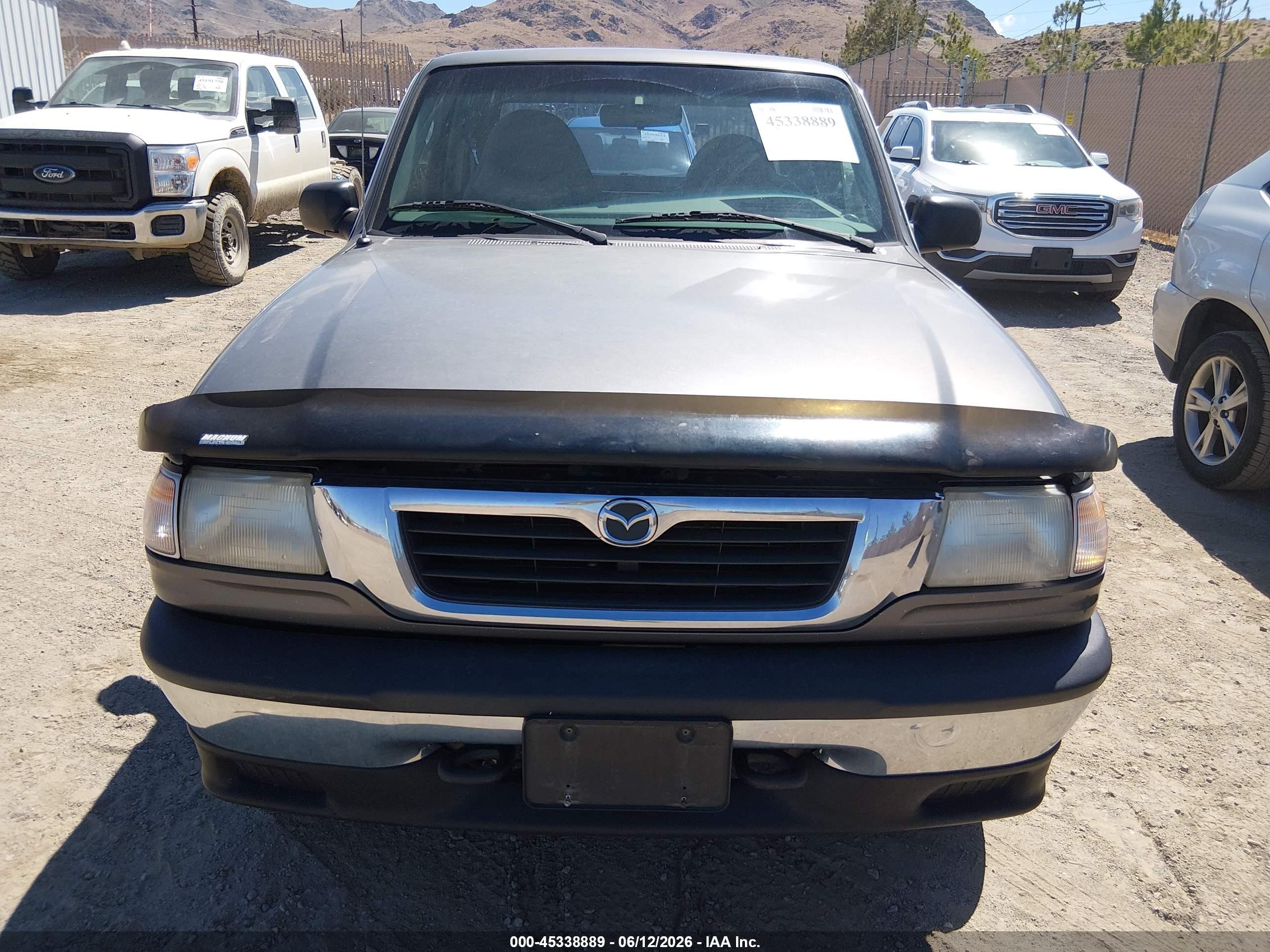 1999 Mazda B3000 Se Silver vin: 4F4ZR17V8XTM18455