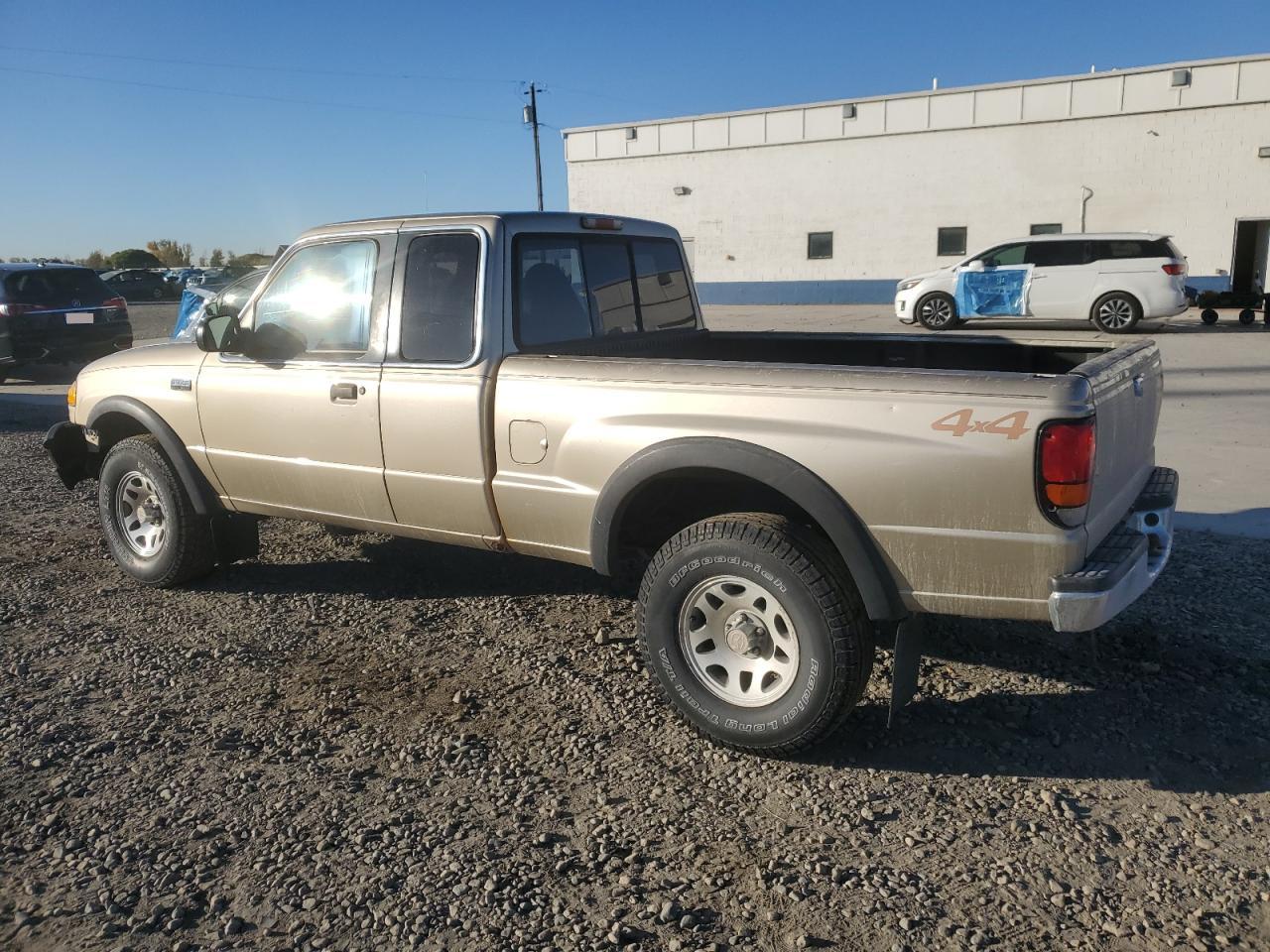 1999 Mazda B4000 Cab Plus Gold vin: 4F4ZR17X2XTM34555
